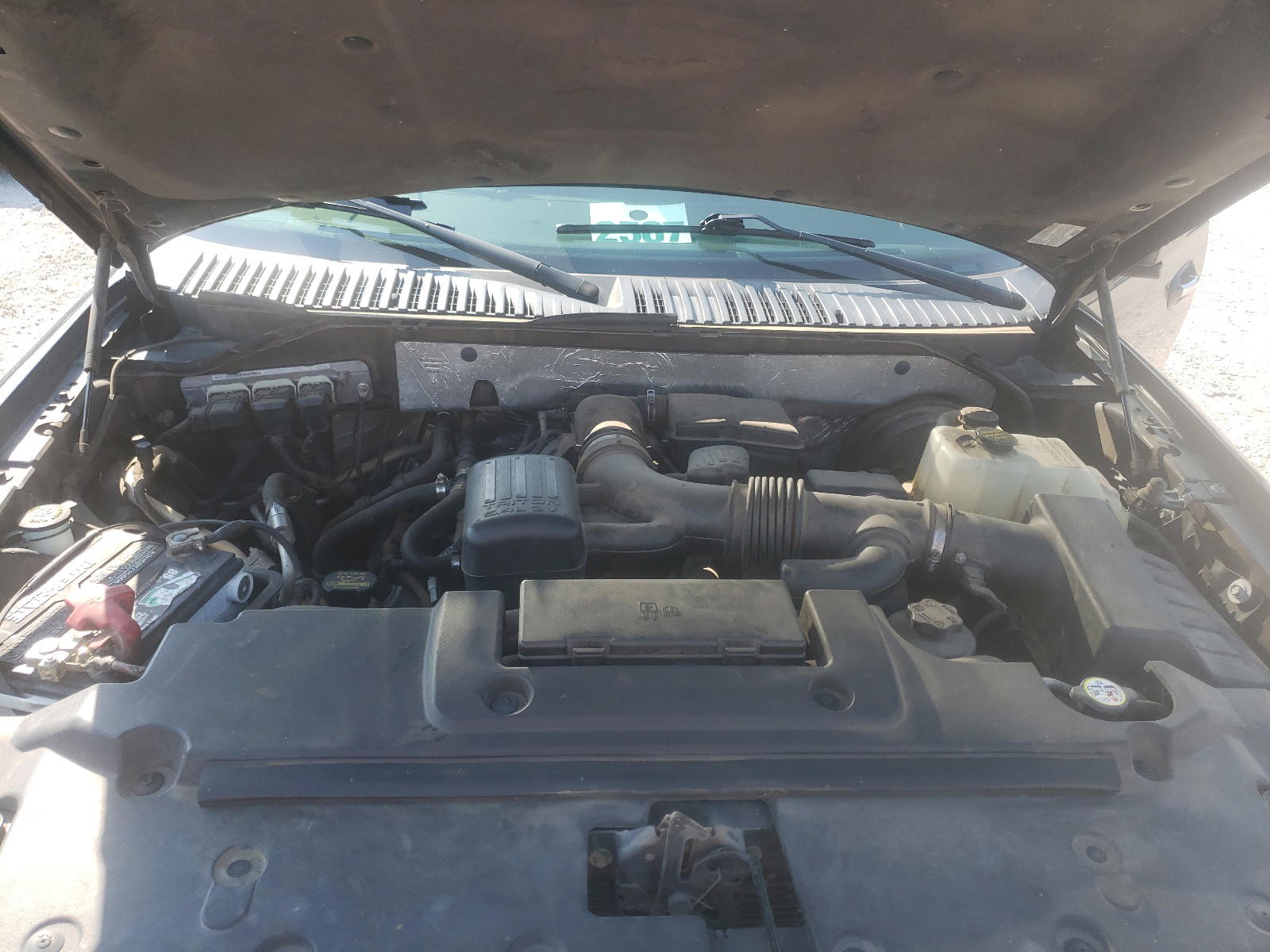Photo 7 from auction – 2009 FORD EXPEDITION with VIN 1FMFU19529EB00843