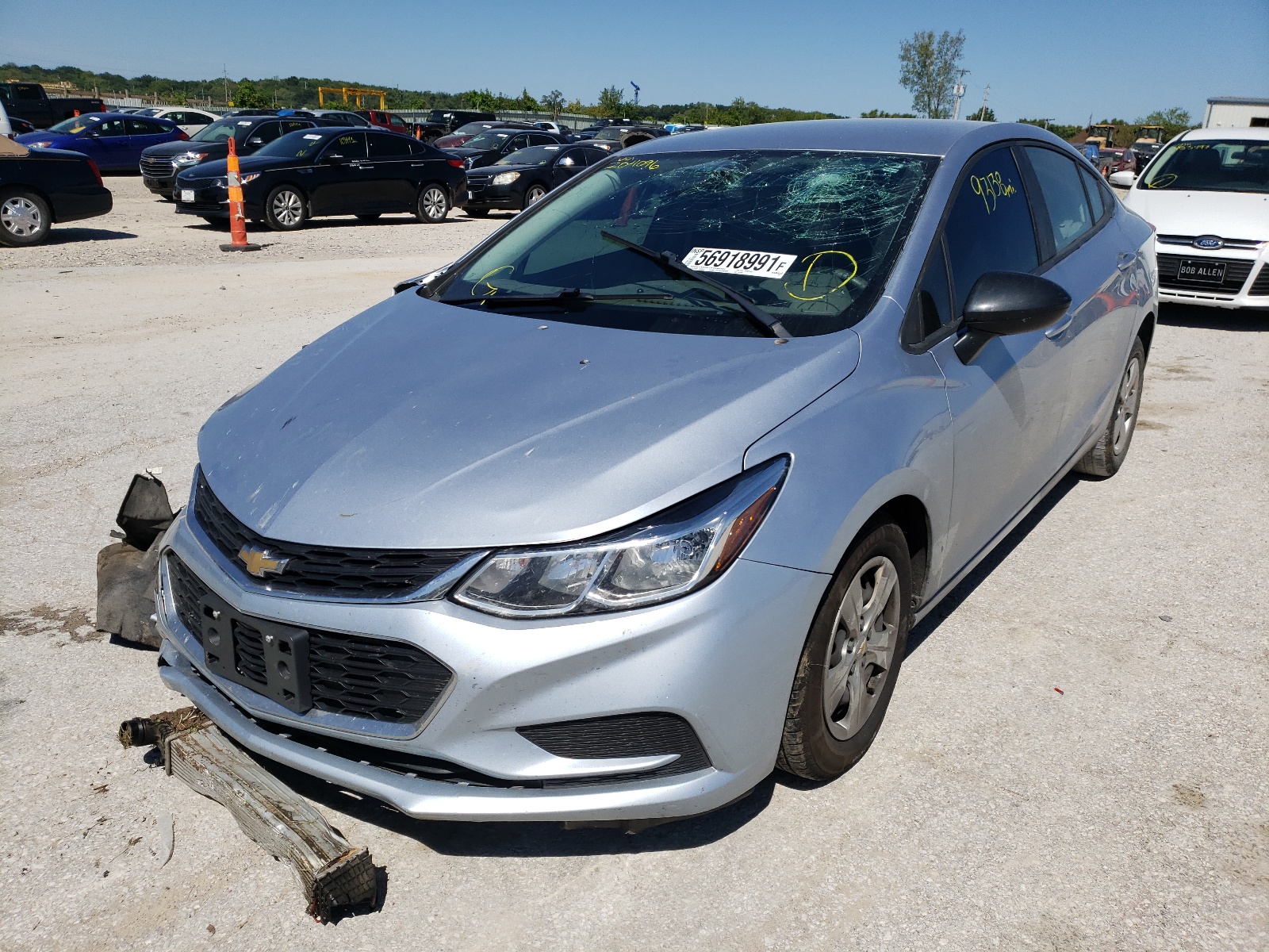 Photo 2 from auction – 2018 CHEVROLET CRUZE LS with VIN 1G1BC5SM7J7204096