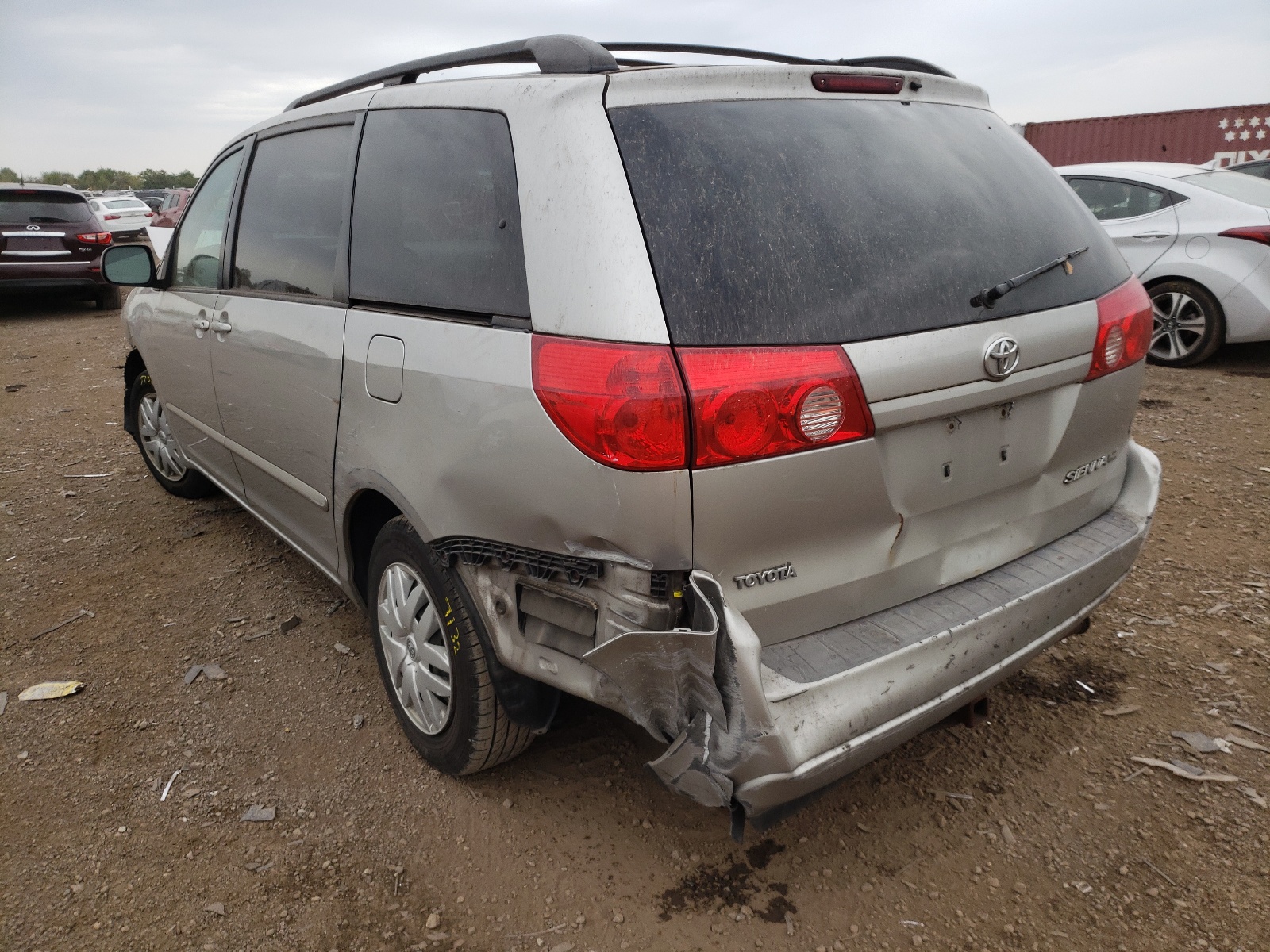 Photo 3 from auction – 2007 TOYOTA SIENNA CE with VIN 5TDZK23C37S036713