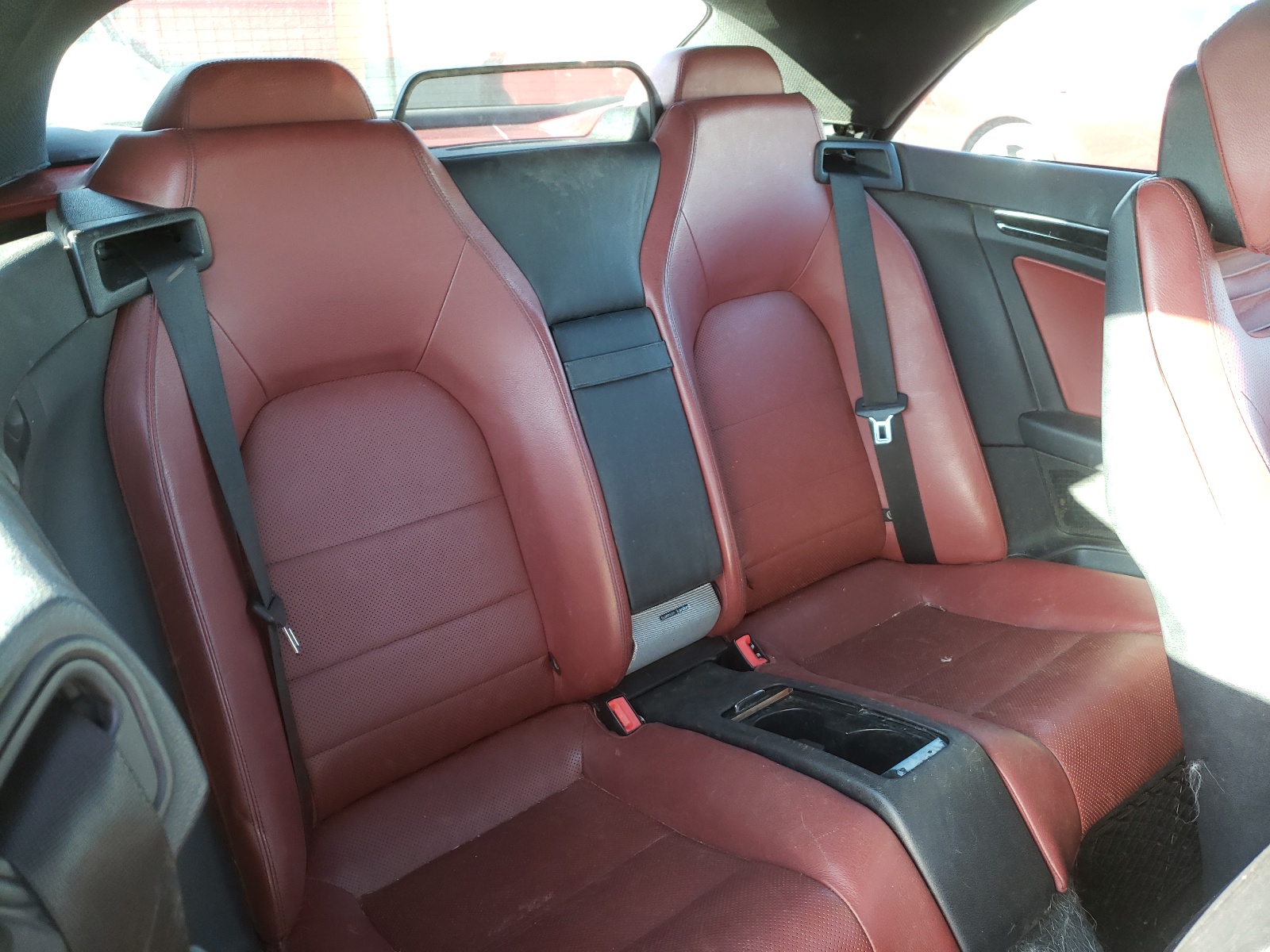 Photo 6 from auction – 2012 MERCEDES-BENZ E 350 with VIN WDDKK5KF5CF157550