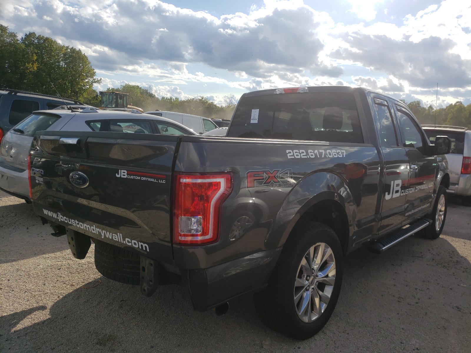 Photo 4 from auction – 2016 FORD F150 SUPER with VIN 1FTFX1EGXGFB36449