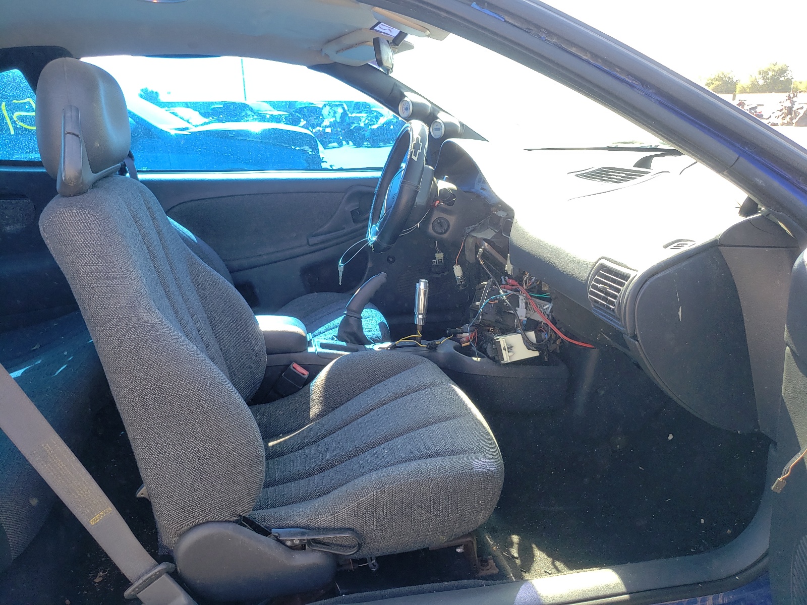 Photo 5 from auction – 2001 CHEVROLET CAVALIER with VIN 1G1JC124917145850