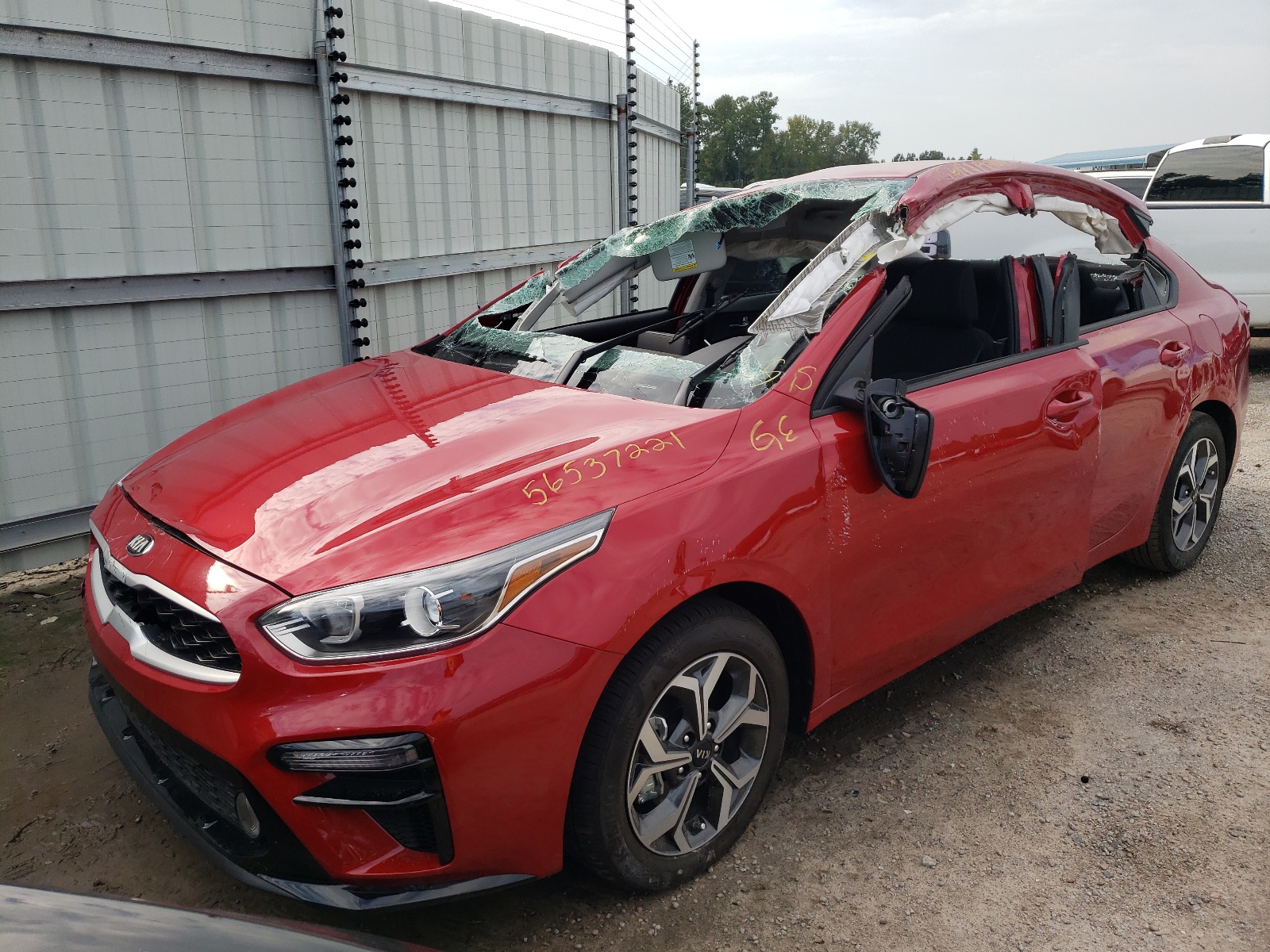Photo 2 from auction – 2021 KIA FORTE FE with VIN 3KPF24AD8ME389125