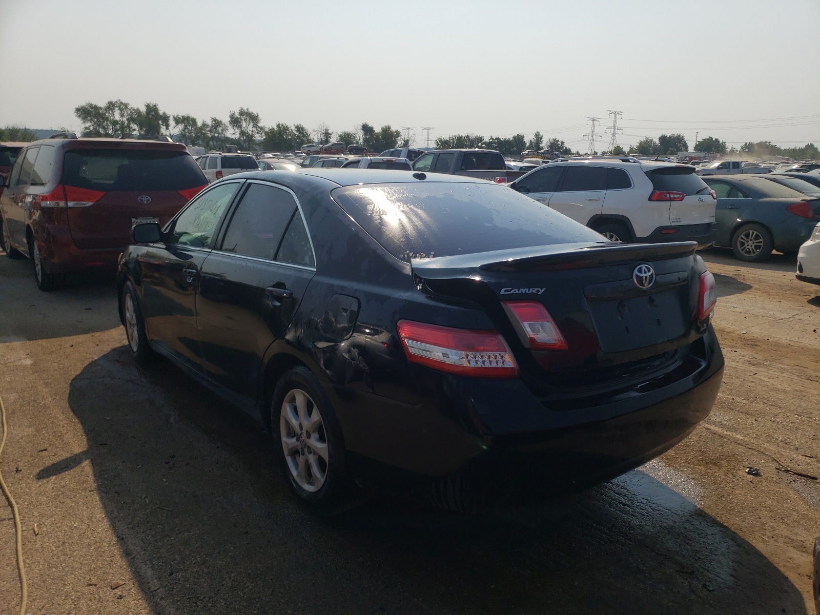 Zdjęcie 3 z aukcji – 2010 TOYOTA CAMRY BASE z VIN 4T4BF3EKXAR077277