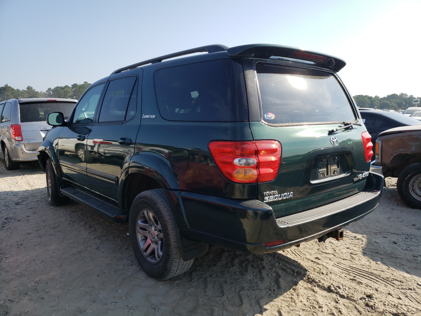 Photo 3 from auction – 2004 TOYOTA SEQUOIA LI with VIN 5TDBT48A44S224346