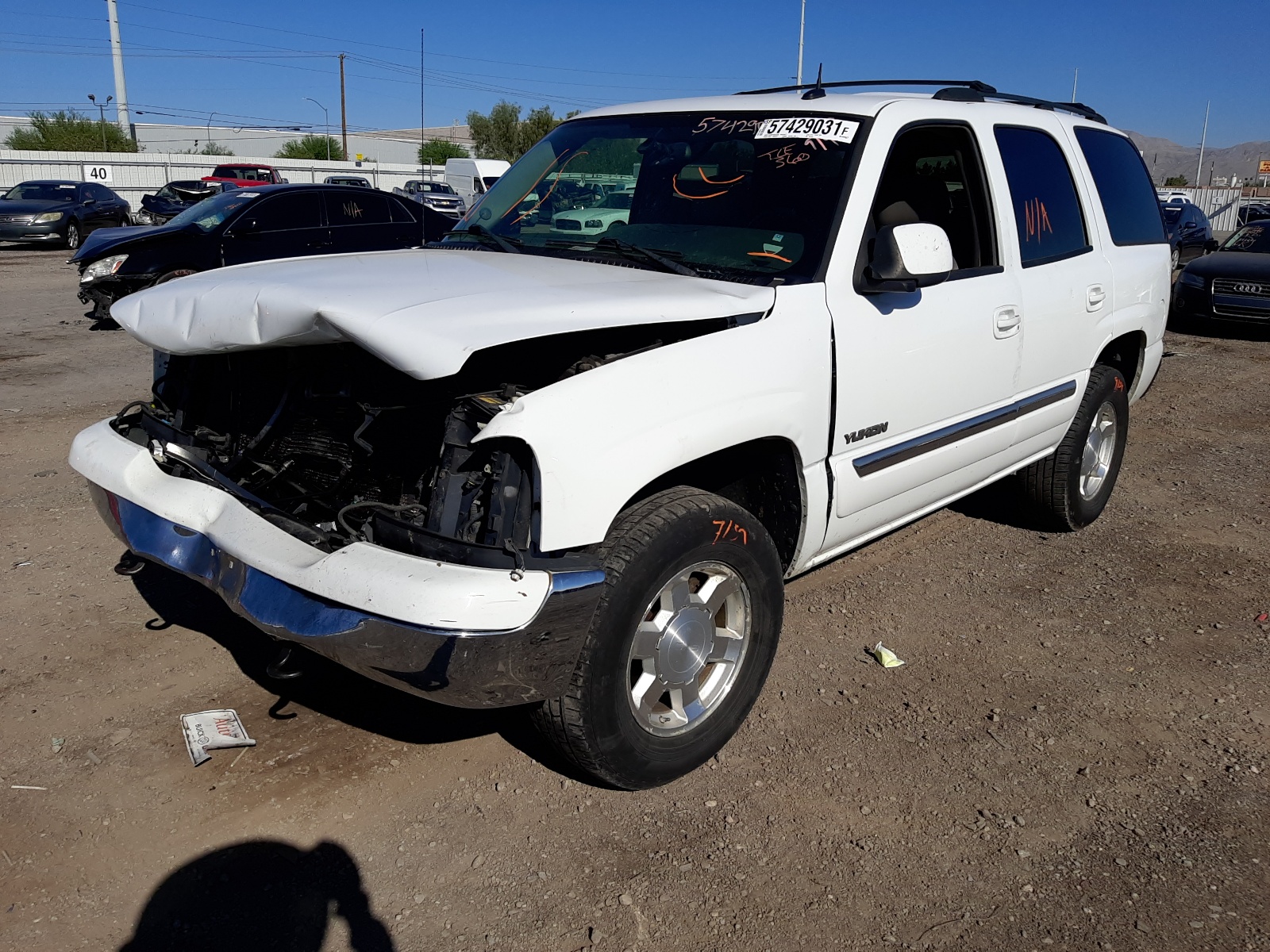Photo 2 from auction – 2004 GMC YUKON with VIN 1GKEK13Z04J142532