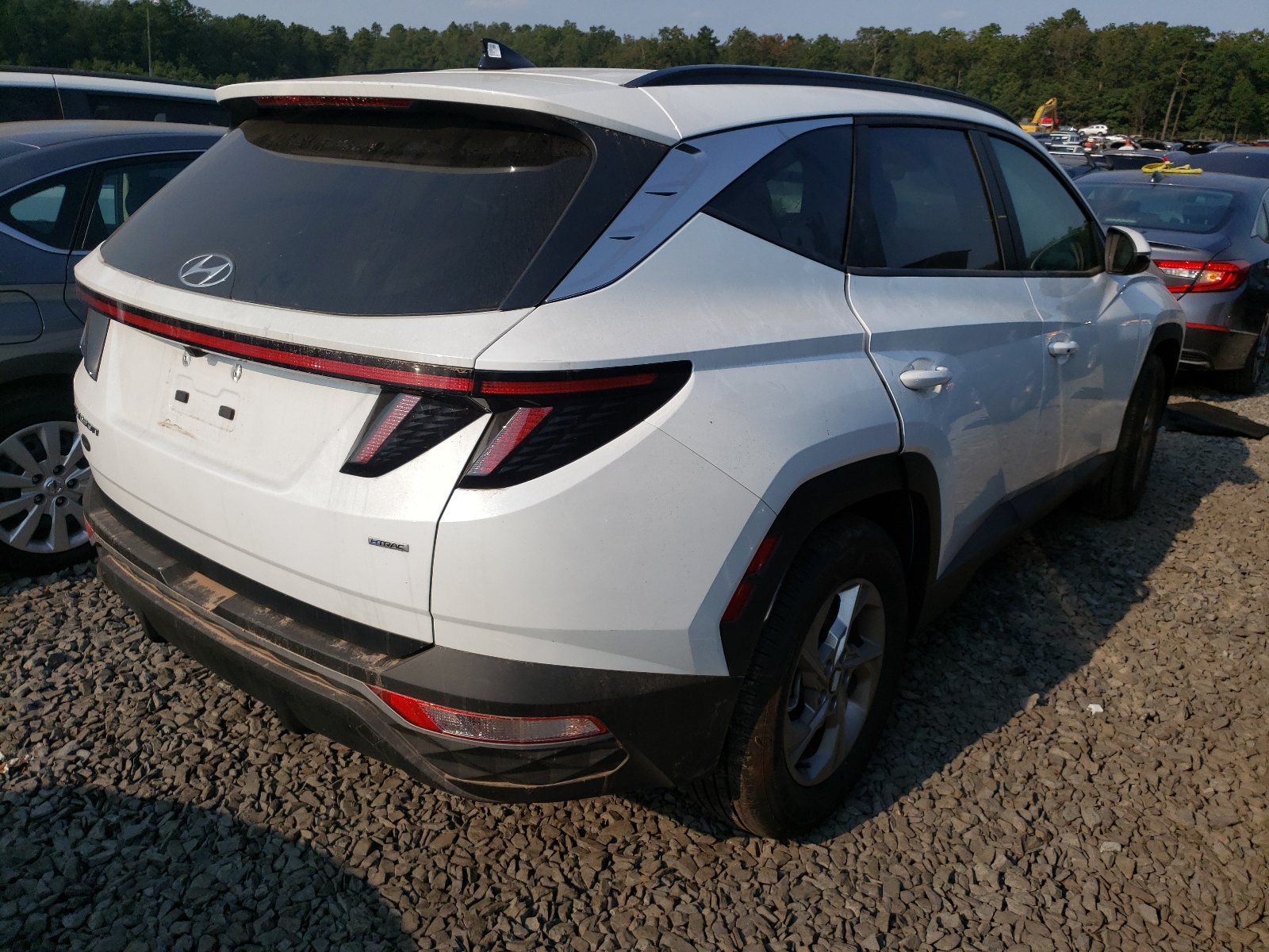 Photo 4 from auction – 2022 HYUNDAI TUCSON SEL with VIN KM8JBCAE6NU020646