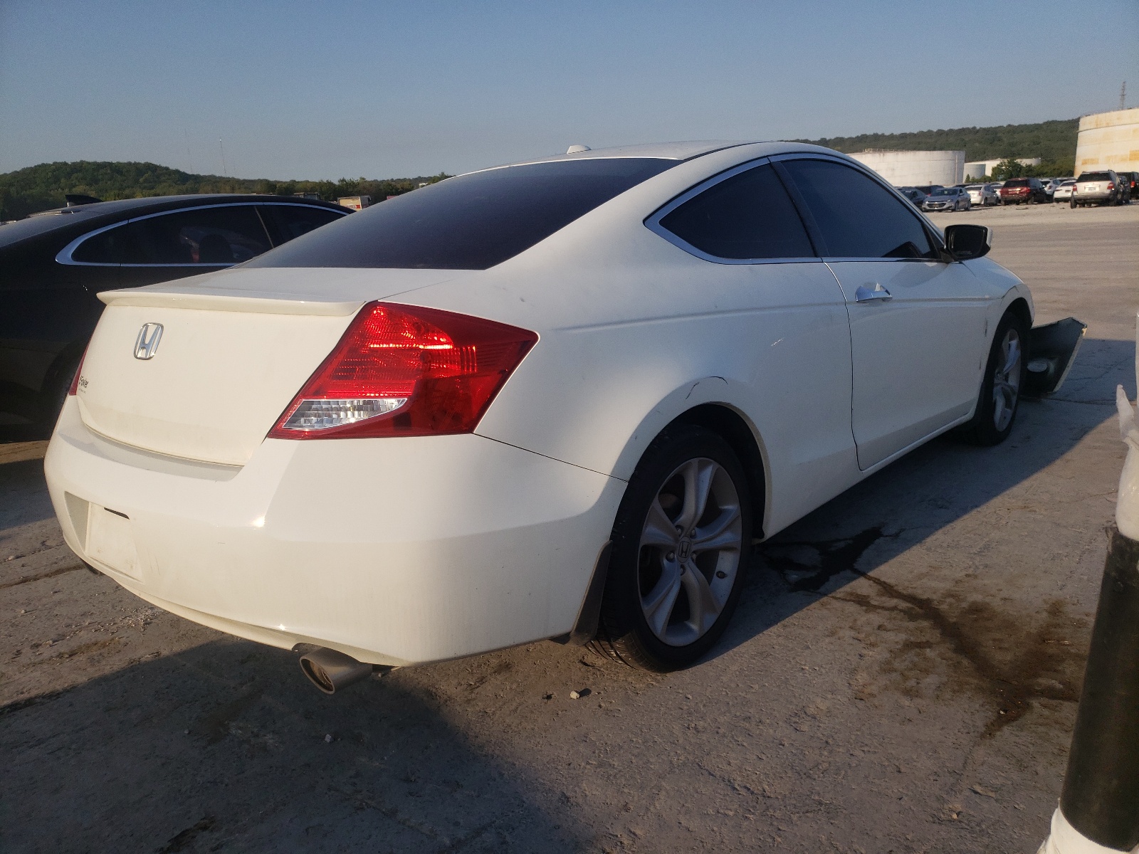 Photo 4 from auction – 2012 HONDA ACCORD EXL with VIN 1HGCS2B8XCA010881