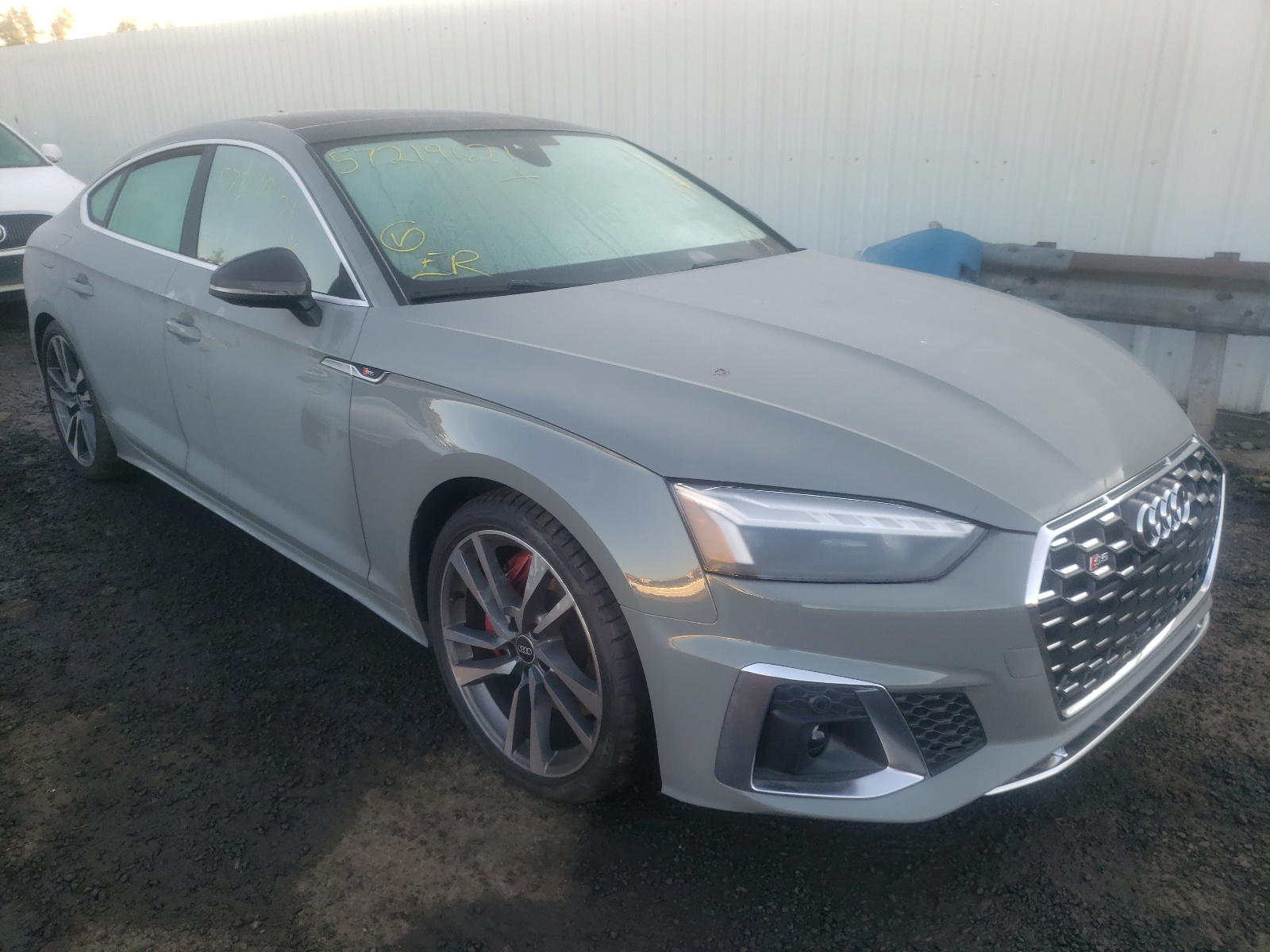 AUDI S5 PREMIUM 2021 with VIN WAUC4CF59MA046462 - Photo from auction