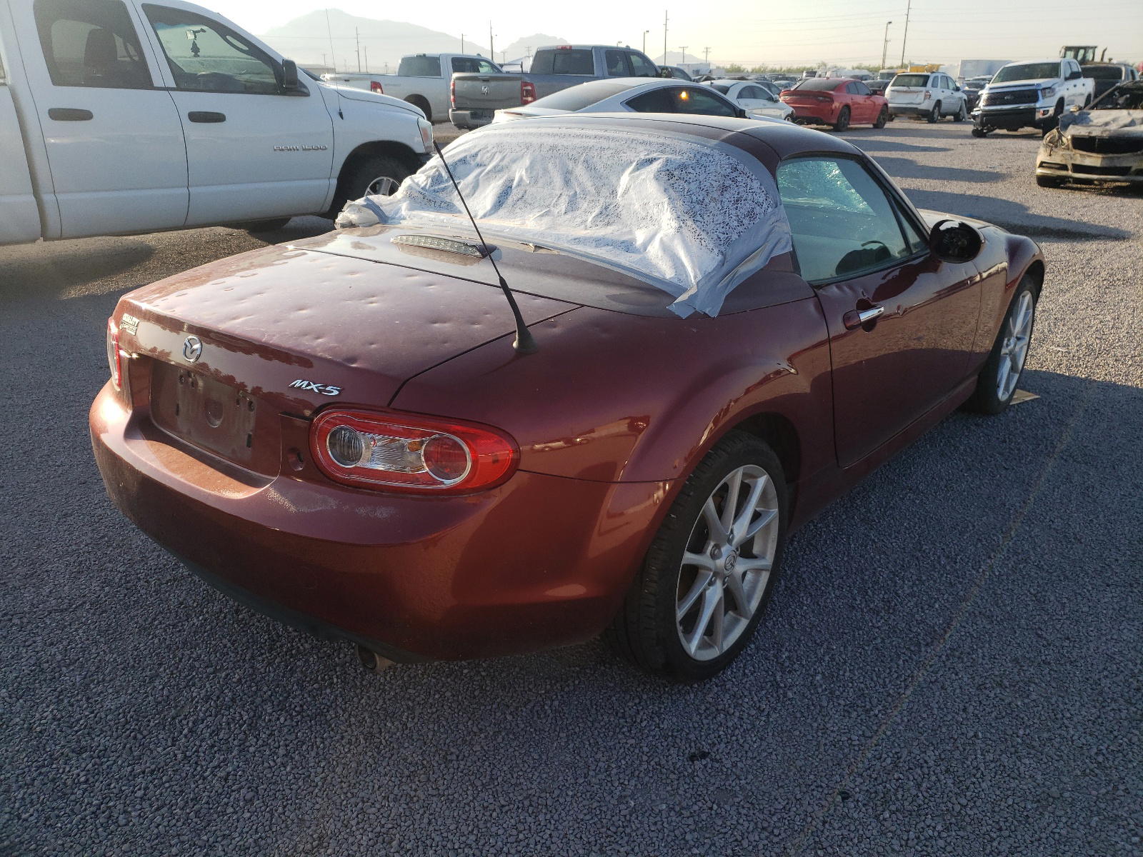 Photo 4 from auction – 2010 MAZDA MX-5 MIATA with VIN JM1NC2FF5A0212513