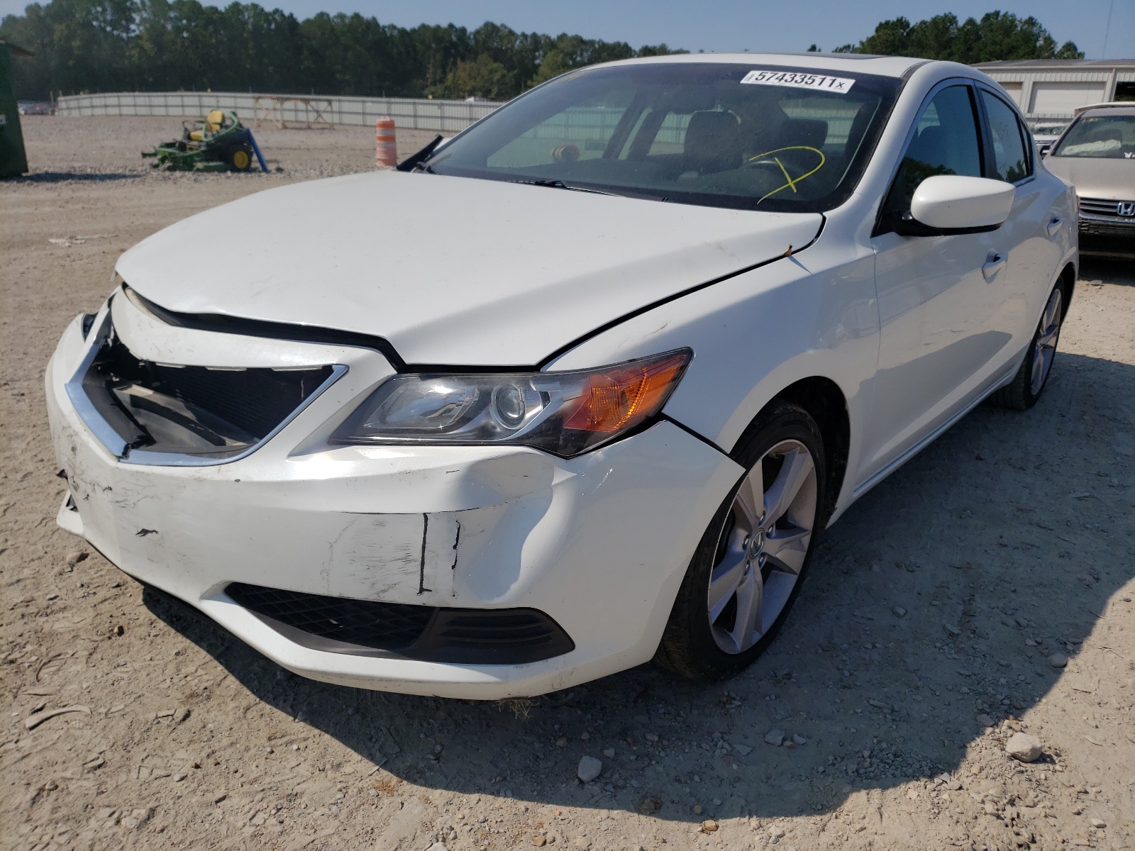 Photo 2 from auction – 2015 ACURA ILX 20 with VIN 19VDE1F32FE000827