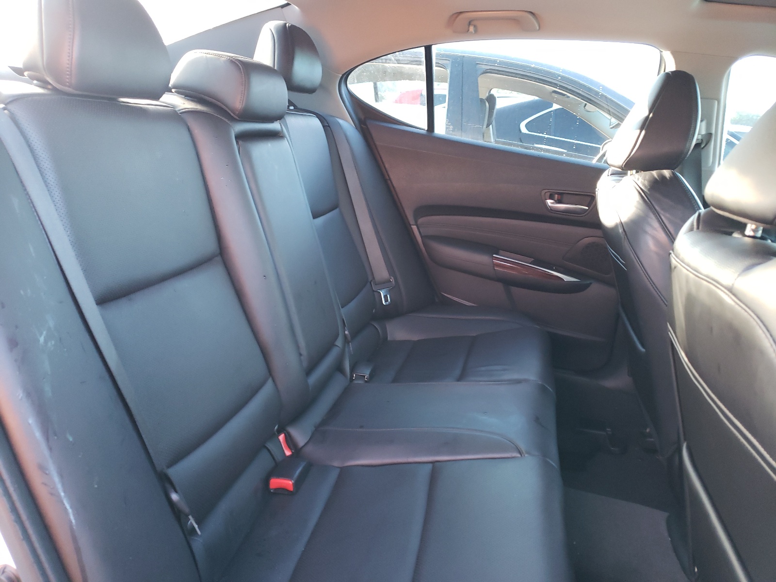 Photo 6 from auction – 2016 ACURA TLX TECH with VIN 19UUB1F5XGA013820