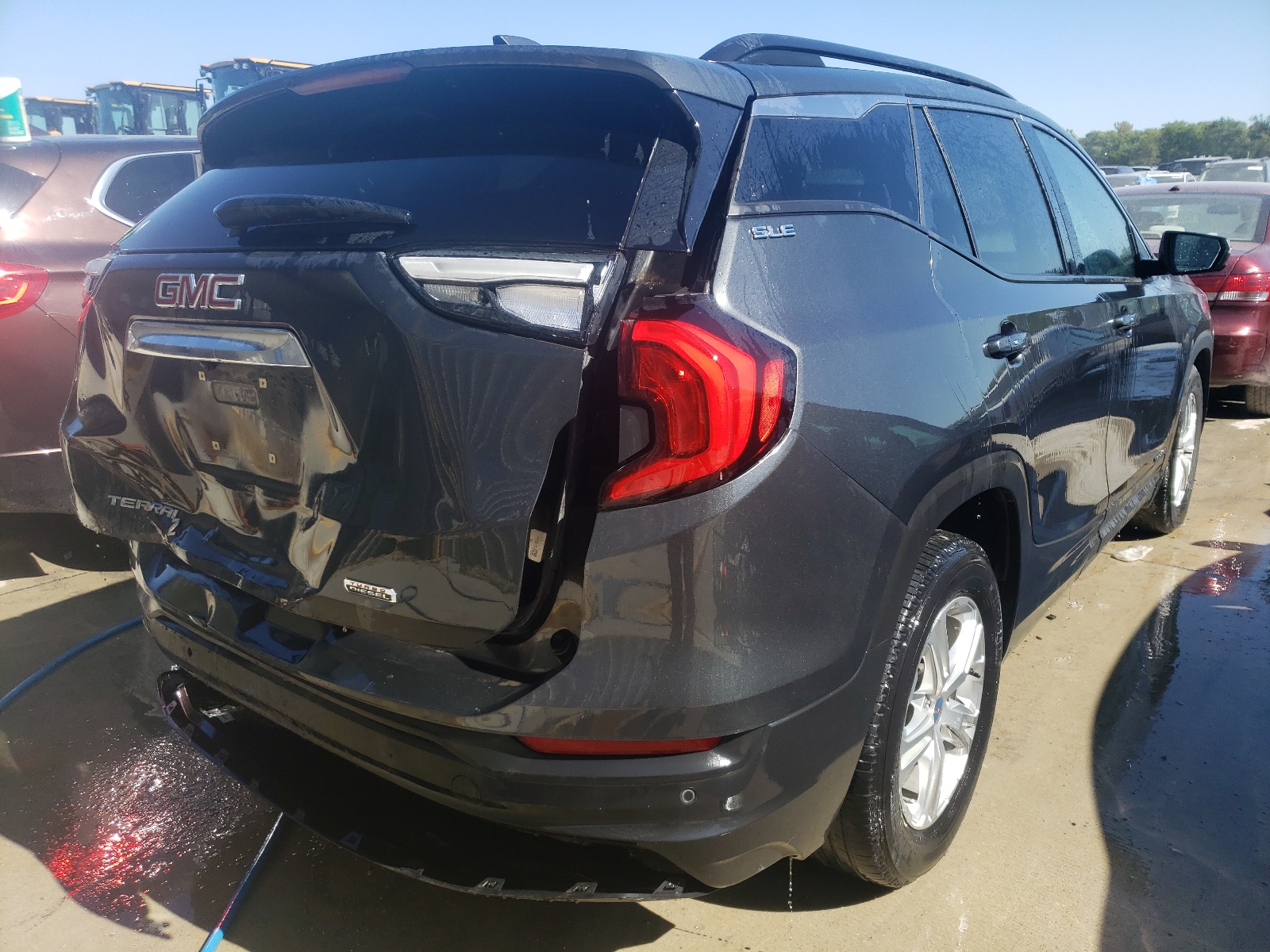 Photo 4 from auction – 2018 GMC TERRAIN SL with VIN 3GKALNEU9JL321158
