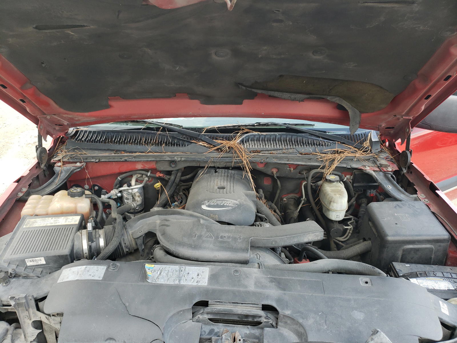 Photo 7 from auction – 2004 CHEVROLET AVALANCHE with VIN 3GNEC12TX4G109374