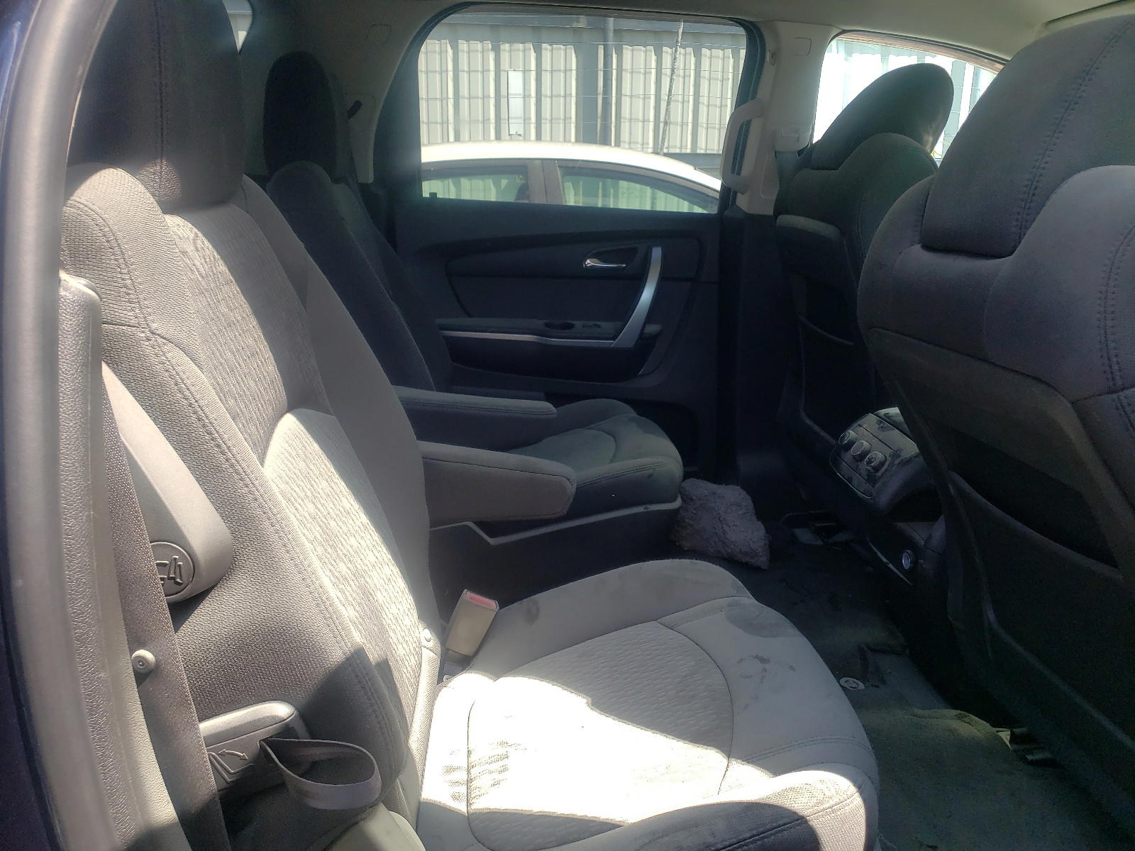 Photo 6 from auction – 2012 GMC ACADIA SLE with VIN 1GKKVPED2CJ254388