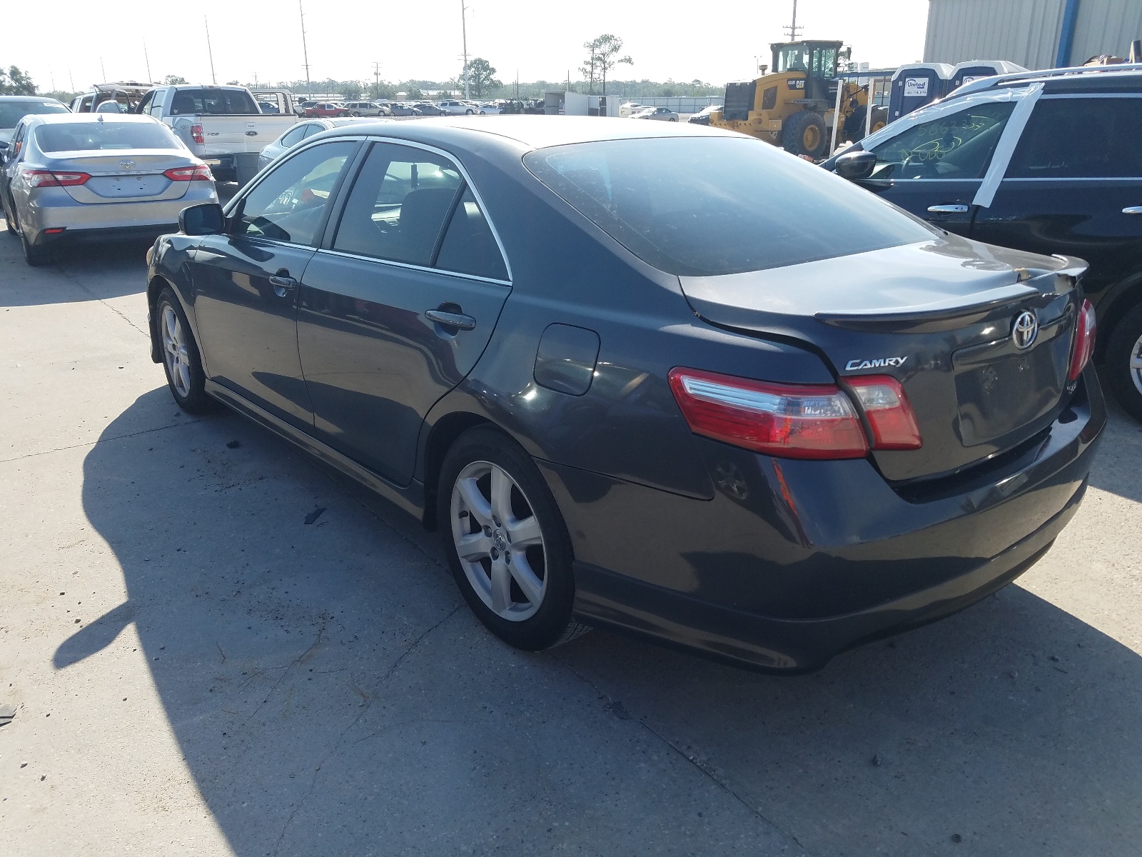 Photo 3 from auction – 2007 TOYOTA CAMRY SE with VIN 4T1BE46K57U729541