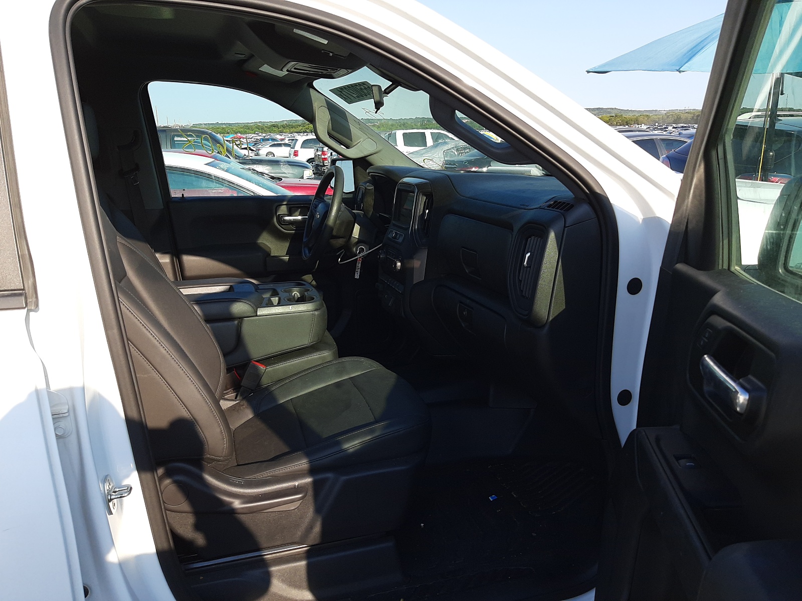 Photo 5 from auction – 2019 CHEVROLET SILVERADO with VIN 1GCPWAEF2KZ428666