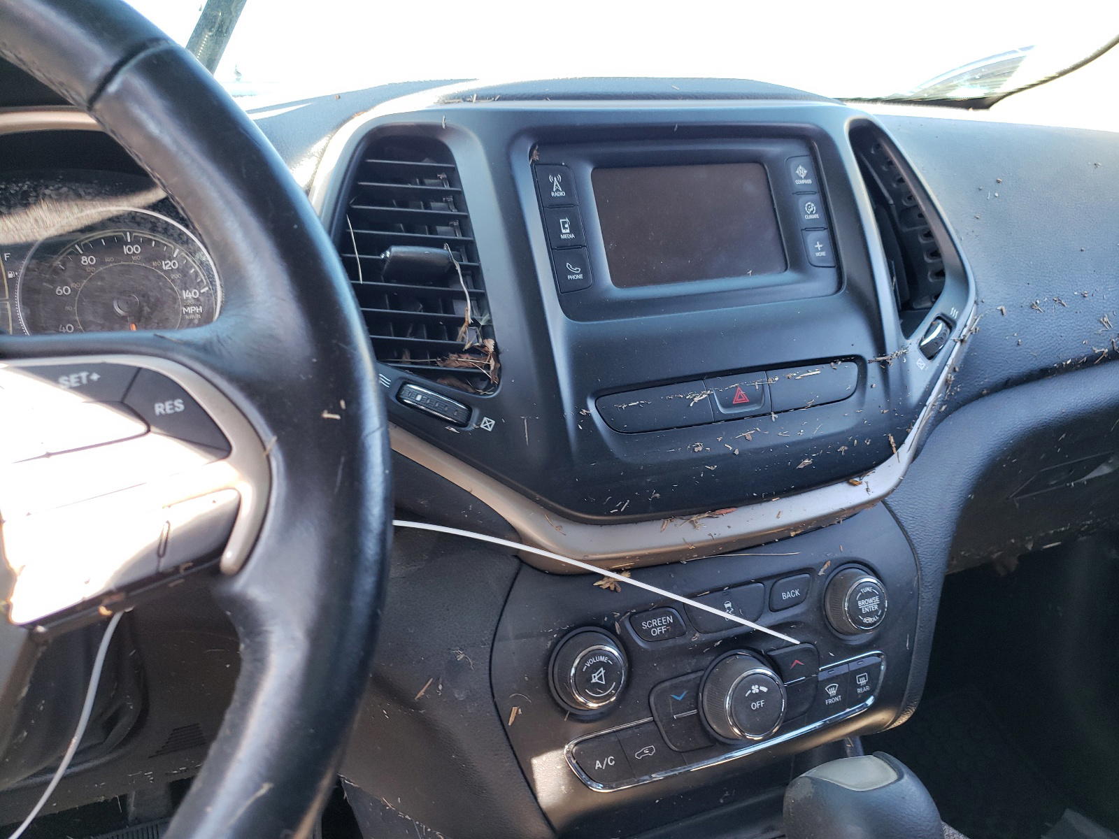 Photo 9 from auction – 2016 JEEP CHEROKEE L with VIN 1C4PJMCB3GW166455