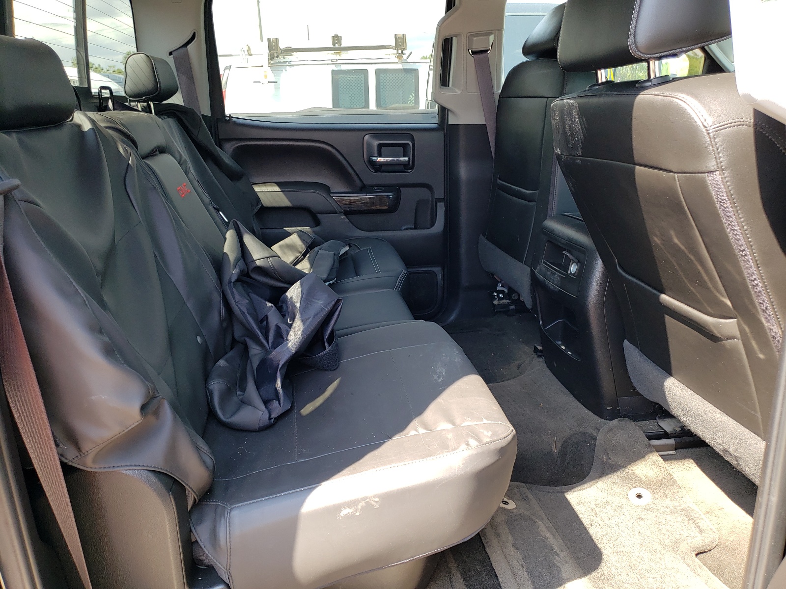 Photo 6 from auction – 2016 GMC SIERRA K35 with VIN 1GT42YE88GF256029