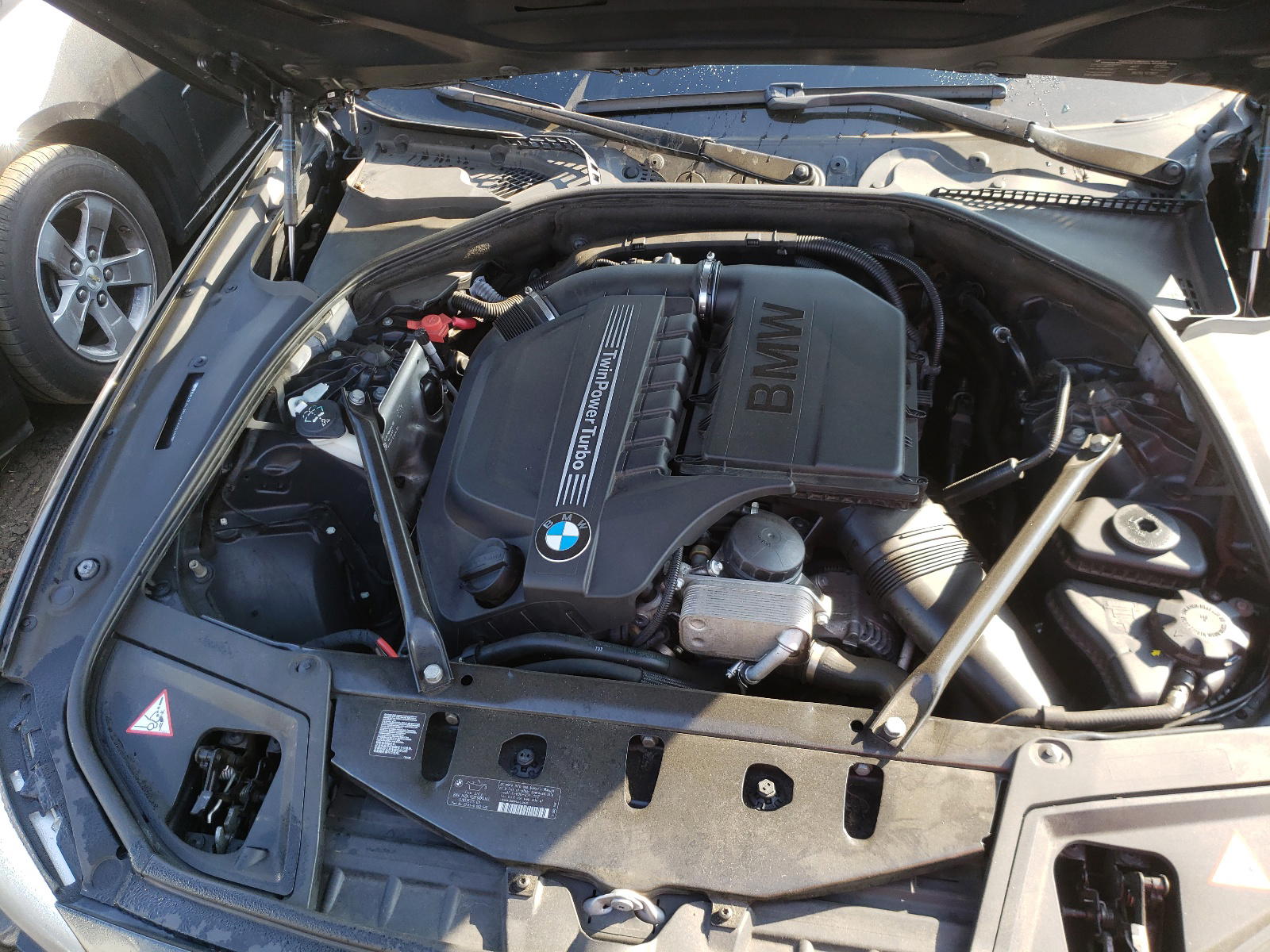 Photo 7 from auction – 2014 BMW 535 XI with VIN WBA5B3C56ED533220