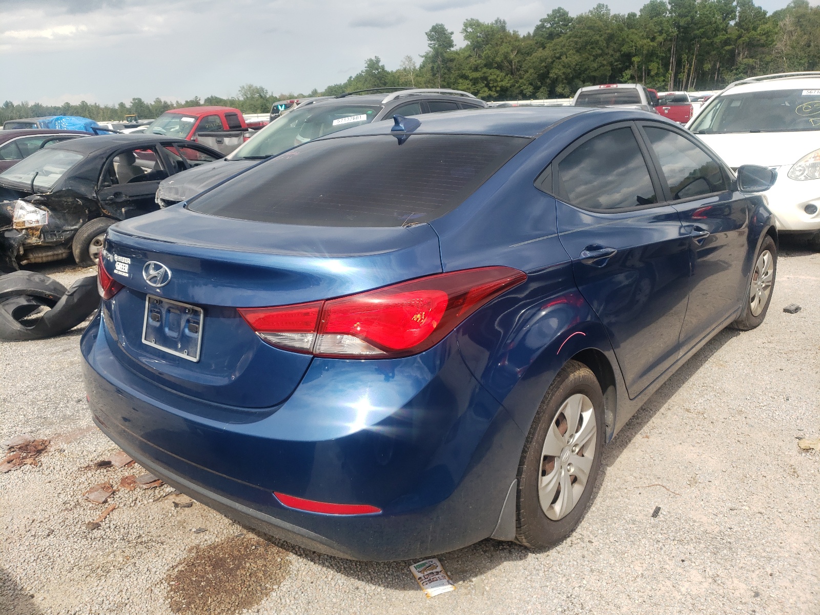 Photo 4 from auction – 2016 HYUNDAI ELANTRA SE with VIN KMHDH4AE5GU600720