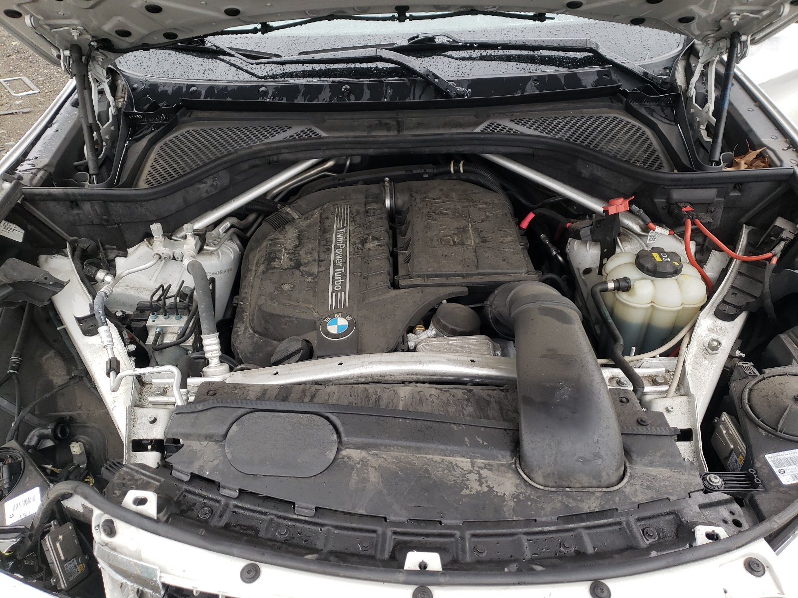 Photo 7 from auction – 2017 BMW X6 XDRIVE3 with VIN 5UXKU2C56H0N84818