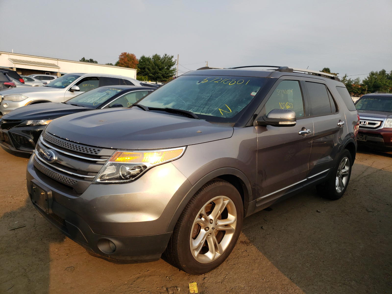 Photo 2 from auction – 2014 FORD EXPLORER L with VIN 1FM5K8F89EGA10791
