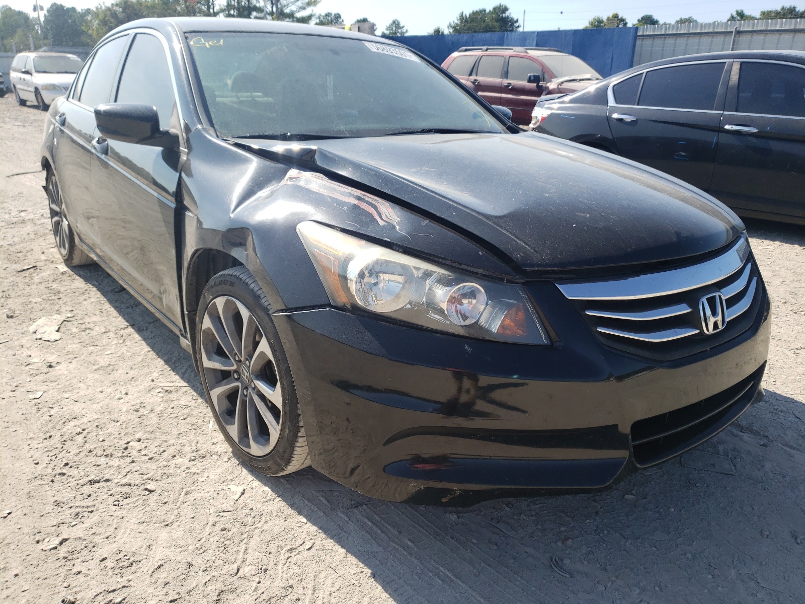 HONDA ACCORD LX 2011 with VIN 1HGCP2F33BA136305 - Photo from auction