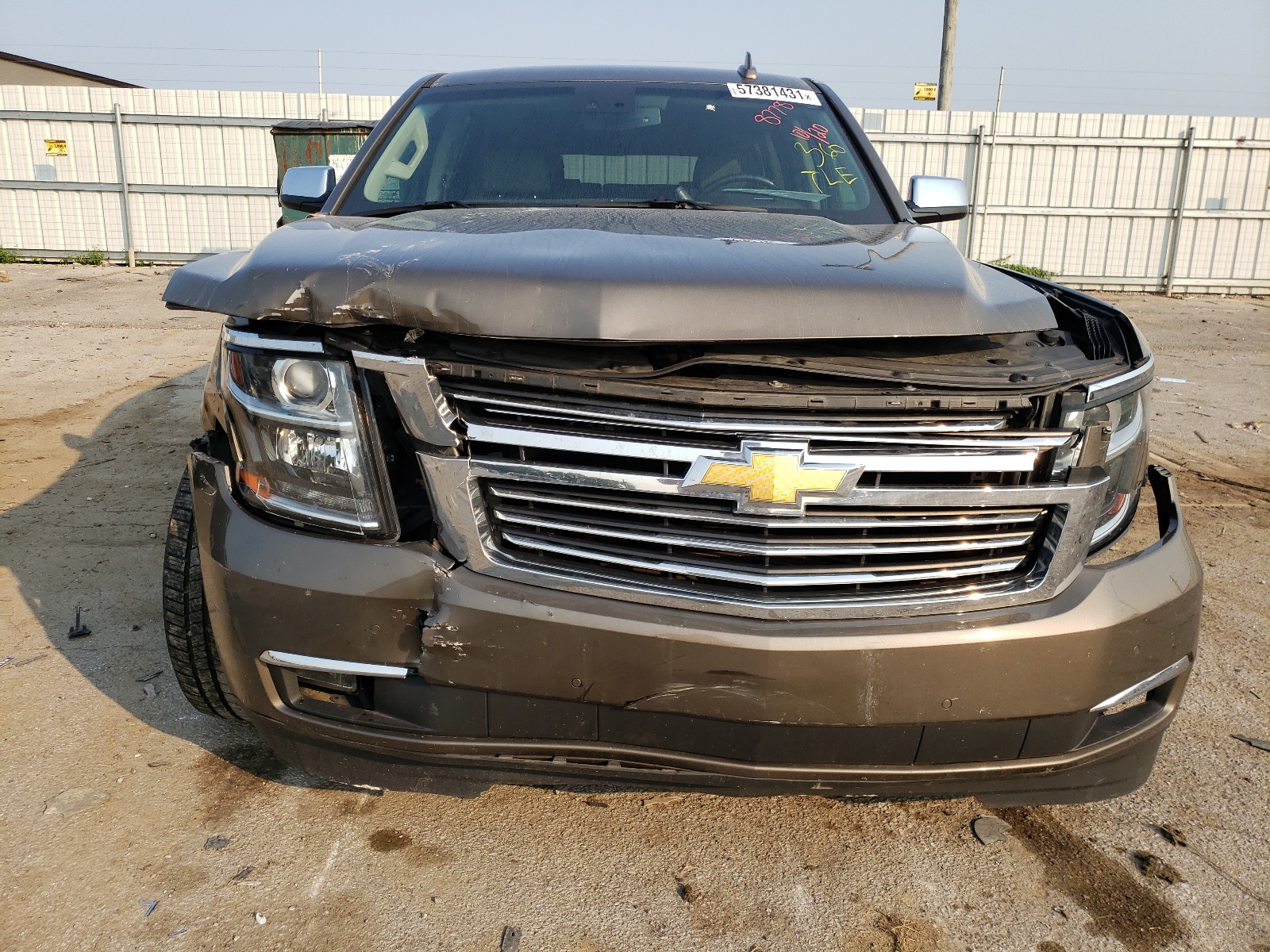 Photo 9 from auction – 2016 CHEVROLET SUBURBAN K with VIN 1GNSKJKC2GR248778