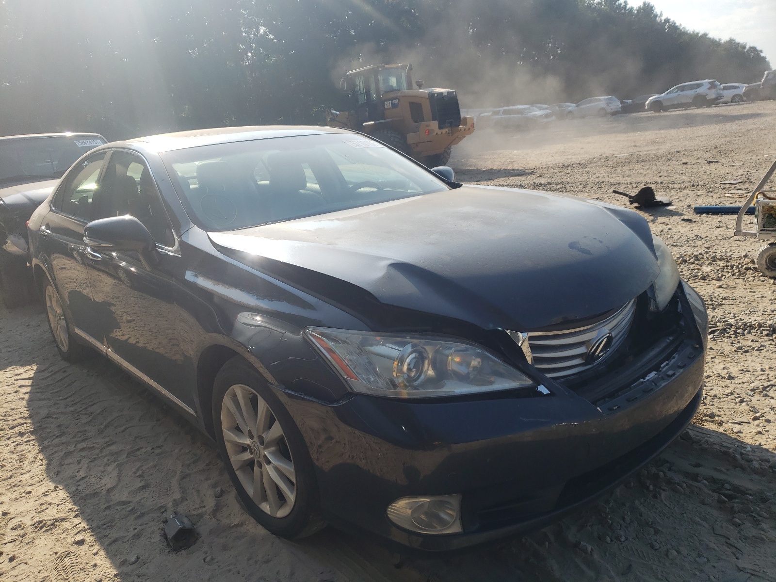 LEXUS ES 350 2011 مع رقم تعريف المركبة JTHBK1EG4B2459214 - صورة من المزاد