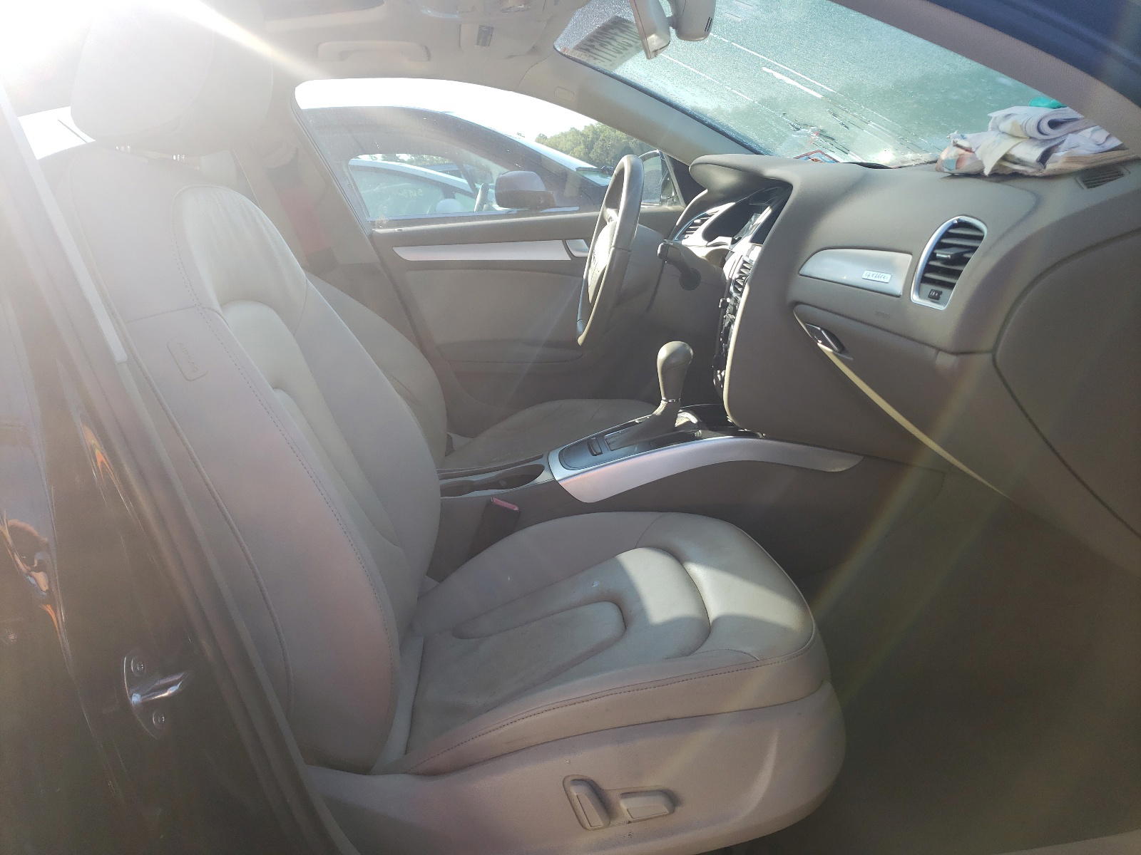Photo 5 from auction – 2010 AUDI A4 PREMIUM with VIN WAUFFAFL1AN005001