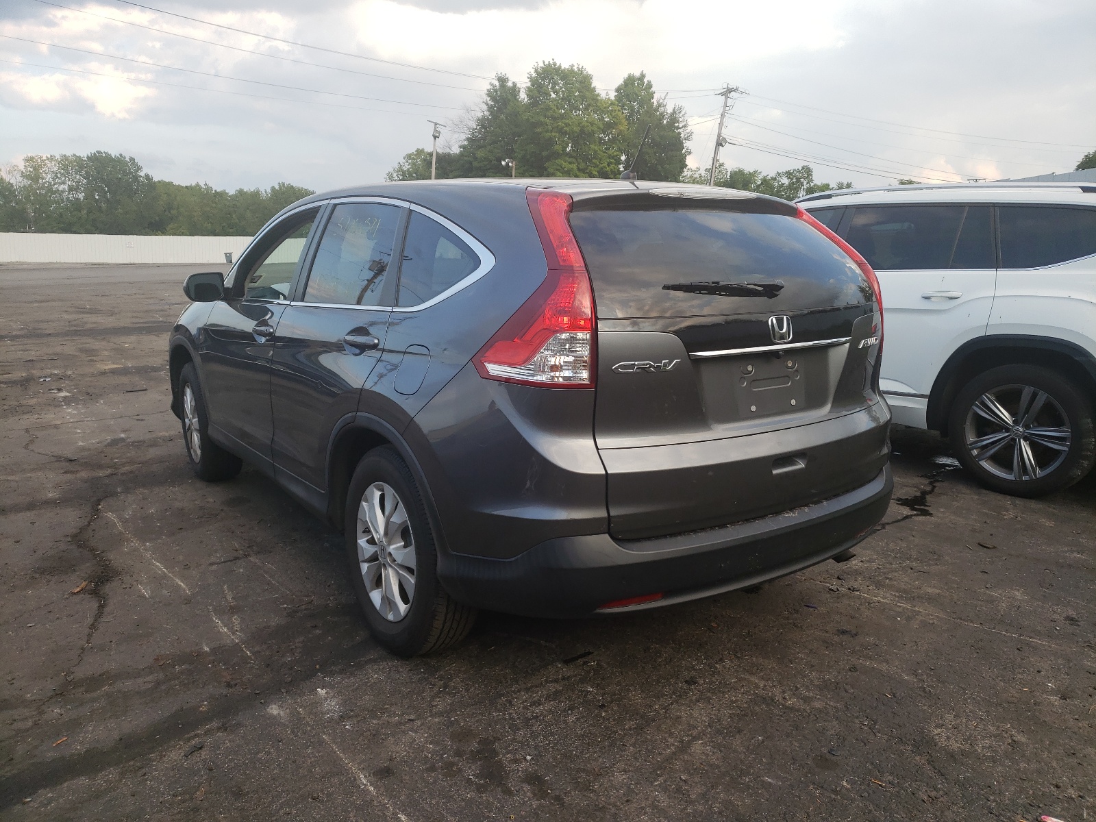 Photo 3 from auction – 2013 HONDA CR-V EX with VIN 2HKRM4H55DH613033