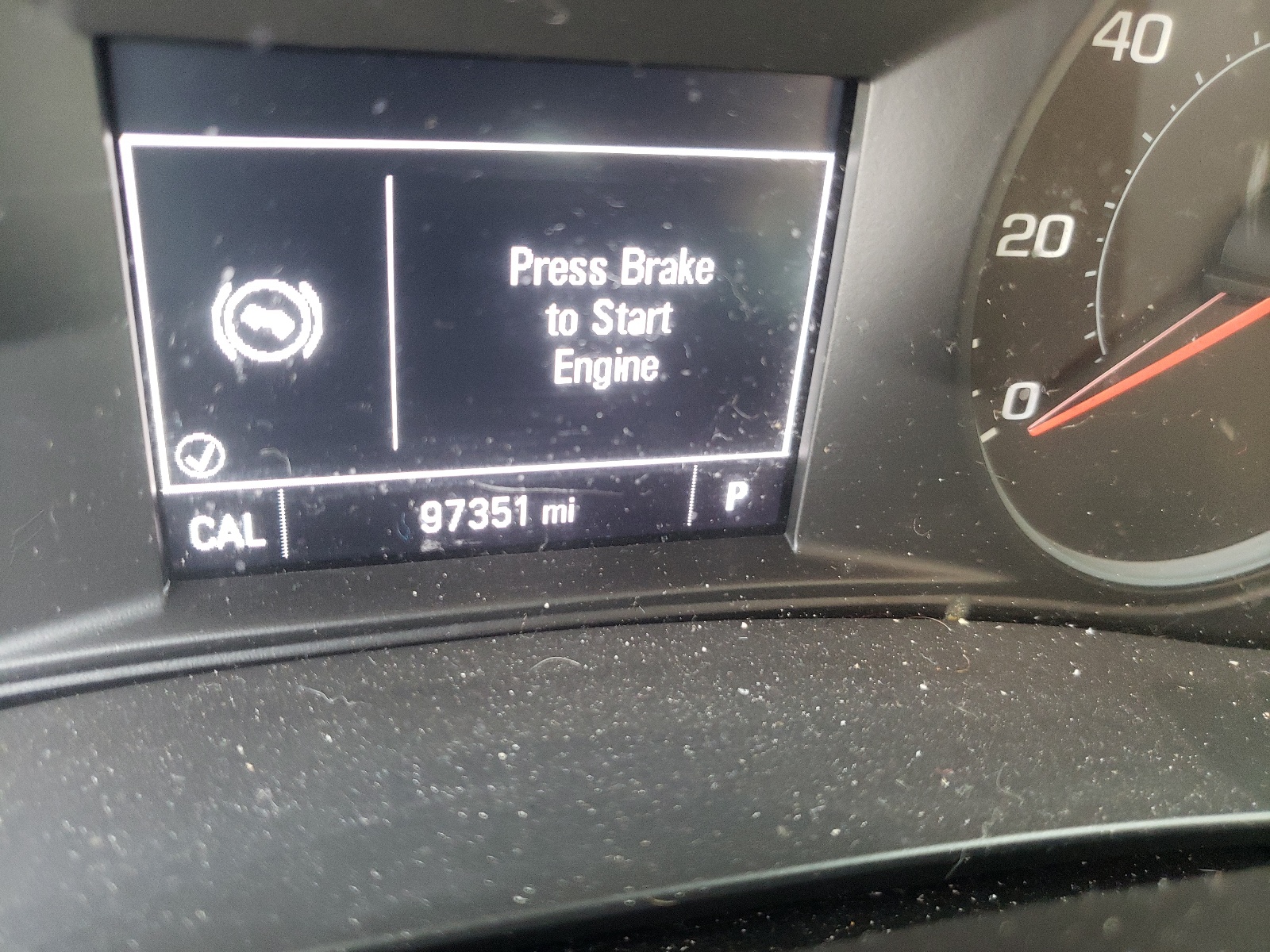 Photo 8 from auction – 2017 CHEVROLET MALIBU LT with VIN 1G1ZE5STXHF244253