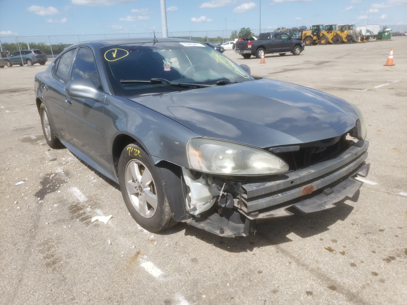 PONTIAC GRAND PRIX 2005 with VIN 2G2WP522051192733 - Photo from auction