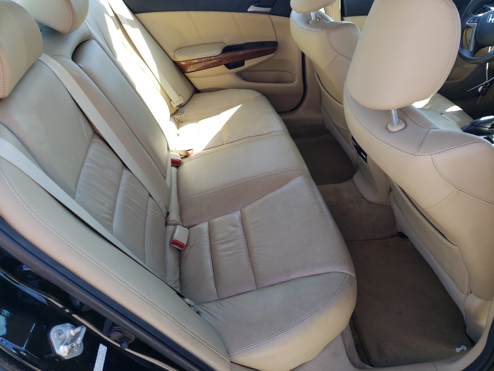 Photo 6 from auction – 2012 HONDA ACCORD EXL with VIN 1HGCP2F87CA152598