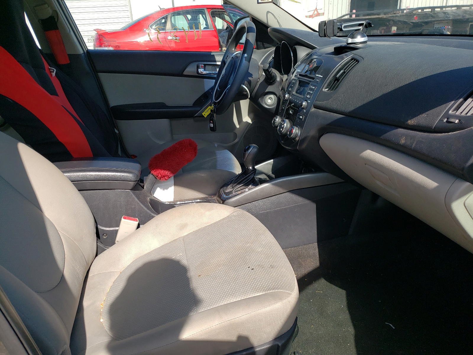 Photo 5 from auction – 2013 KIA FORTE EX with VIN KNAFU4A29D5645578