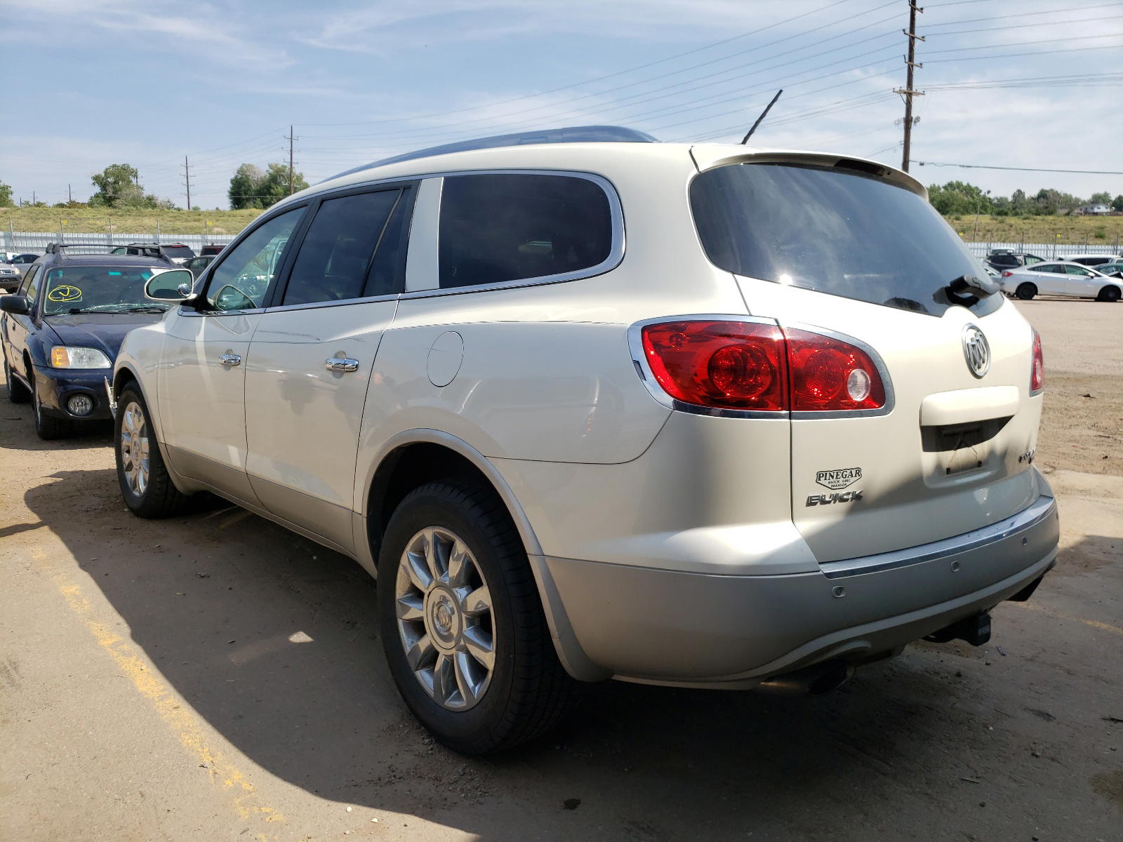 Photo 3 from auction – 2011 BUICK ENCLAVE CX with VIN 5GAKVBED7BJ268284
