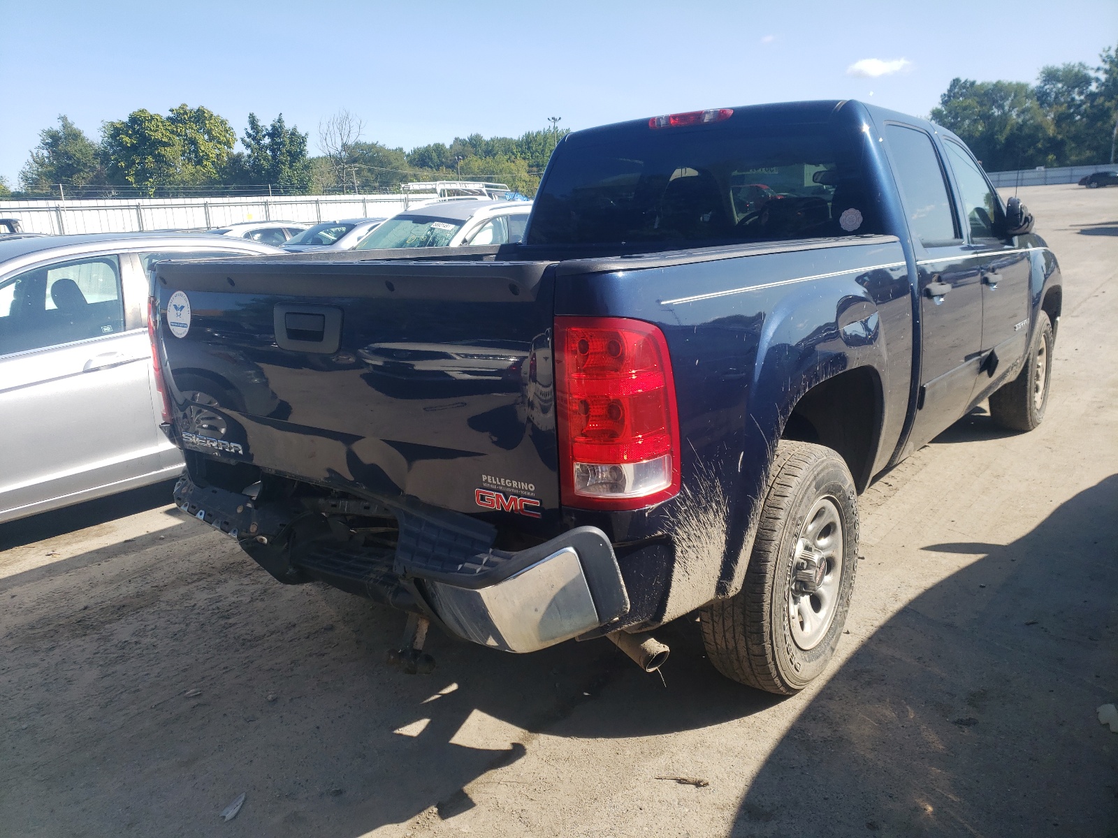 Photo 4 from auction – 2009 GMC SIERRA C15 with VIN 3GTEC13CX9G216035