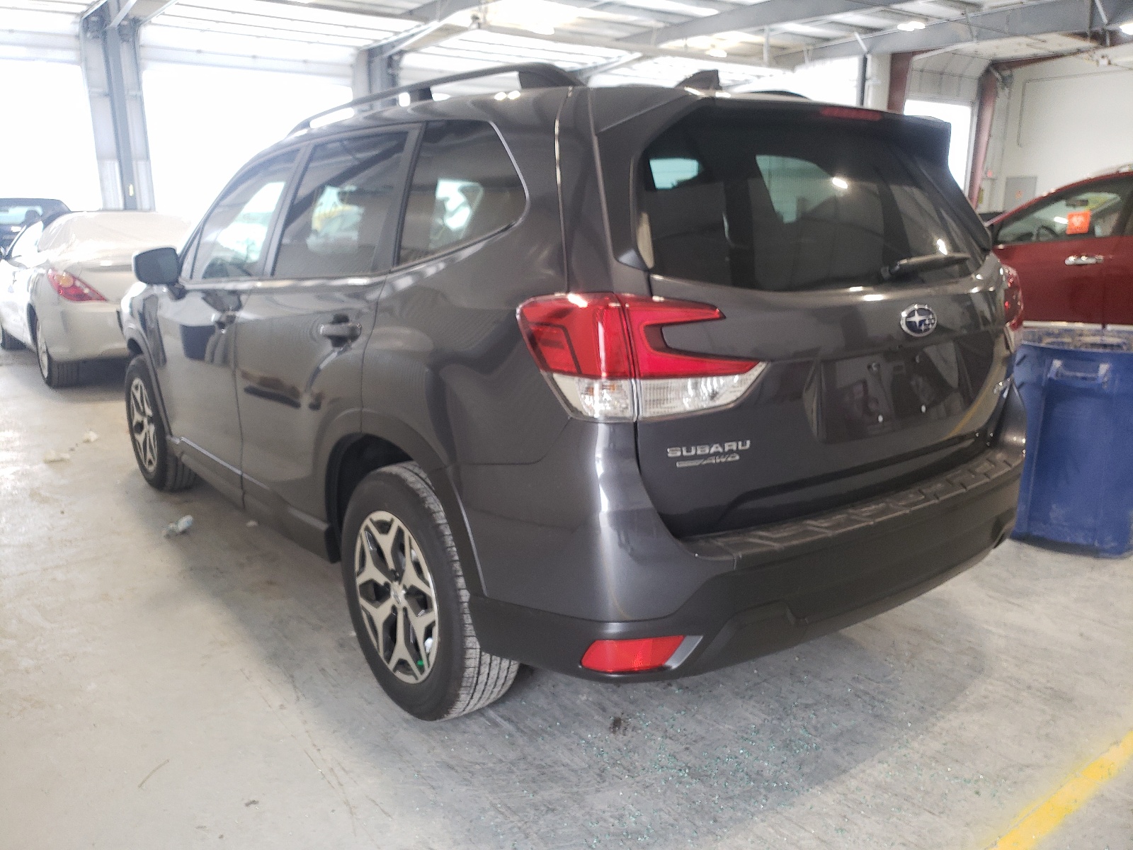 Photo 3 from auction – 2021 SUBARU FORESTER P with VIN JF2SKAJC4MH550361