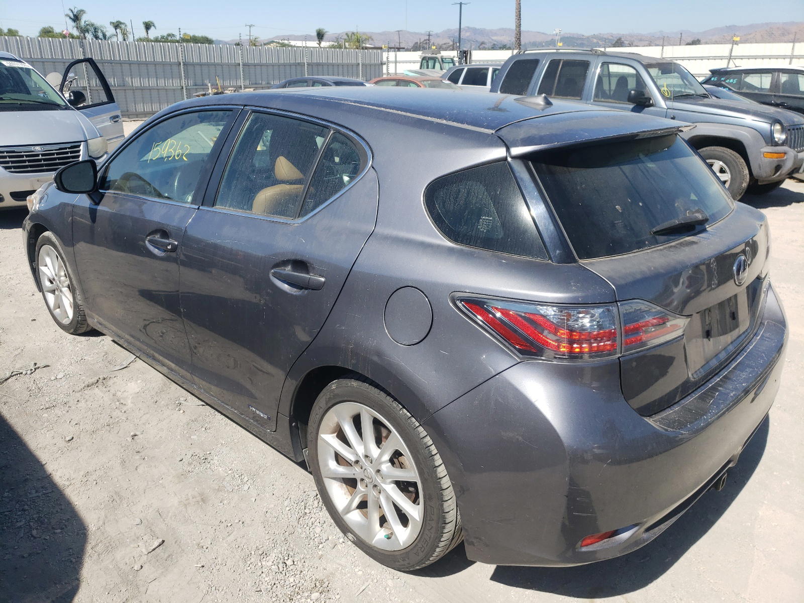 Photo 3 from auction – 2012 LEXUS CT 200 with VIN JTHKD5BH1C2101598