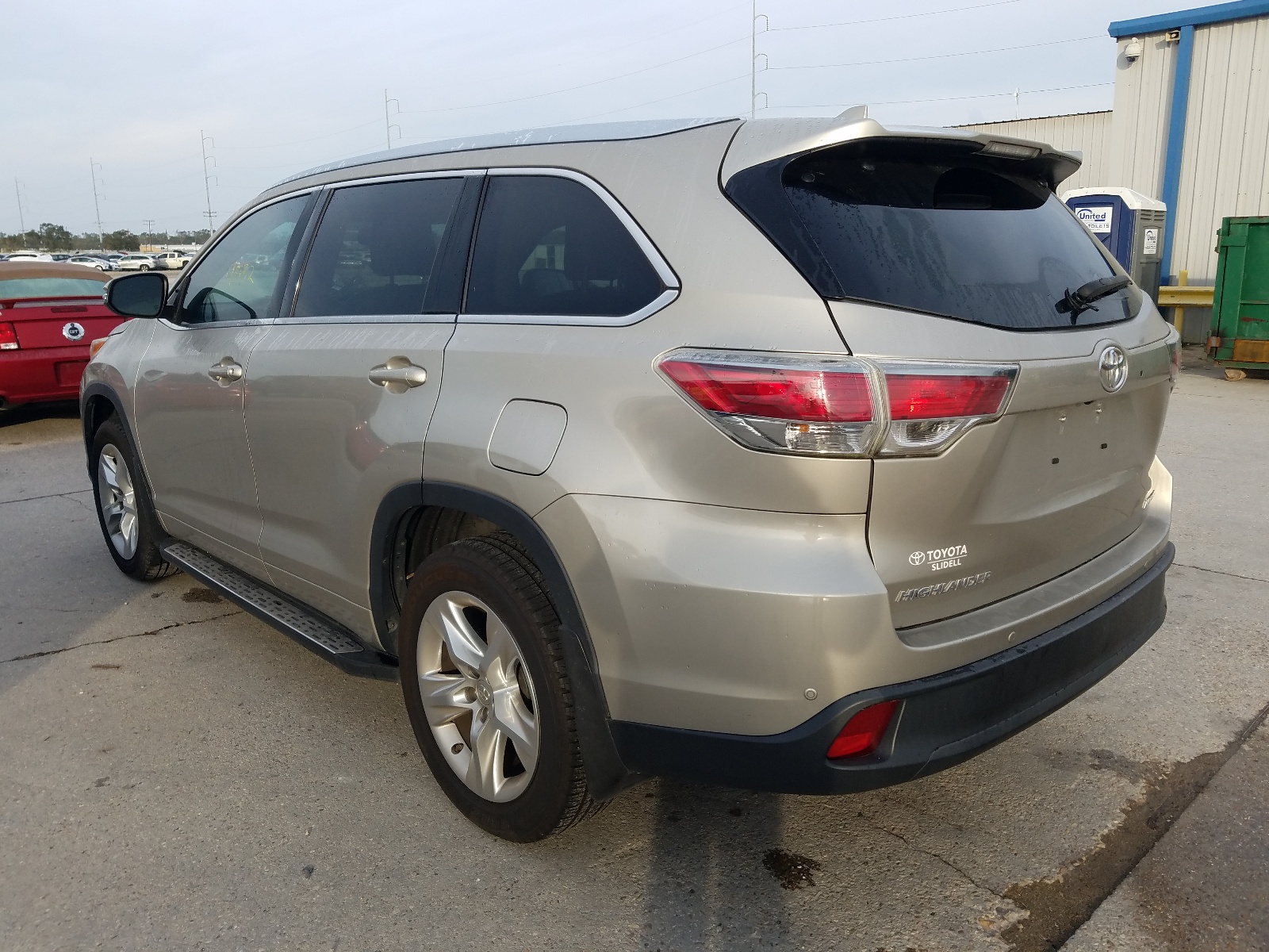 صورة رقم 3 من المزاد - 2015 TOYOTA HIGHLANDER مع VIN 5TDYKRFH5FS096406