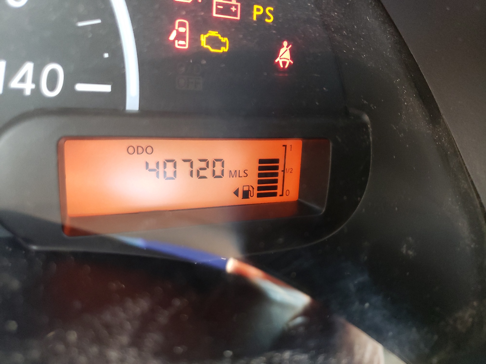 Photo 8 from auction – 2017 NISSAN VERSA S with VIN 3N1CN7AP2HL904369