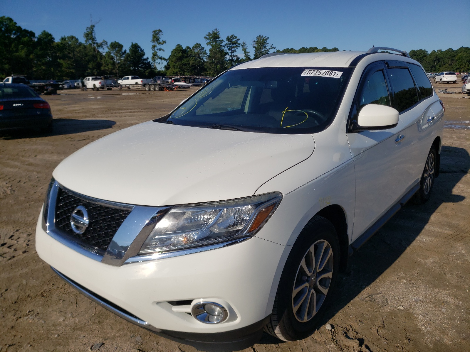 Zdjęcie 2 z aukcji – 2015 NISSAN PATHFINDER z VIN 5N1AR2MN5FC652742
