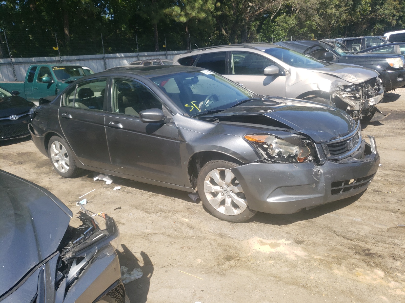 HONDA ACCORD EX 2008 with VIN JHMCP26738C000835 - Photo from auction