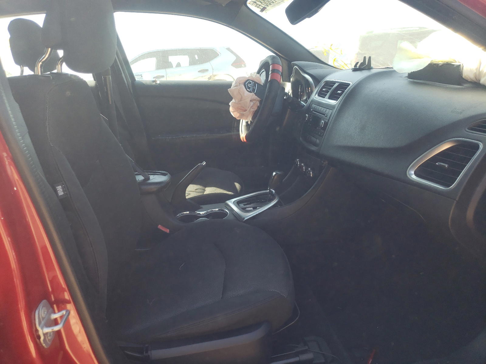 Photo 5 from auction – 2014 DODGE AVENGER SE with VIN 1C3CDZAB2EN166394