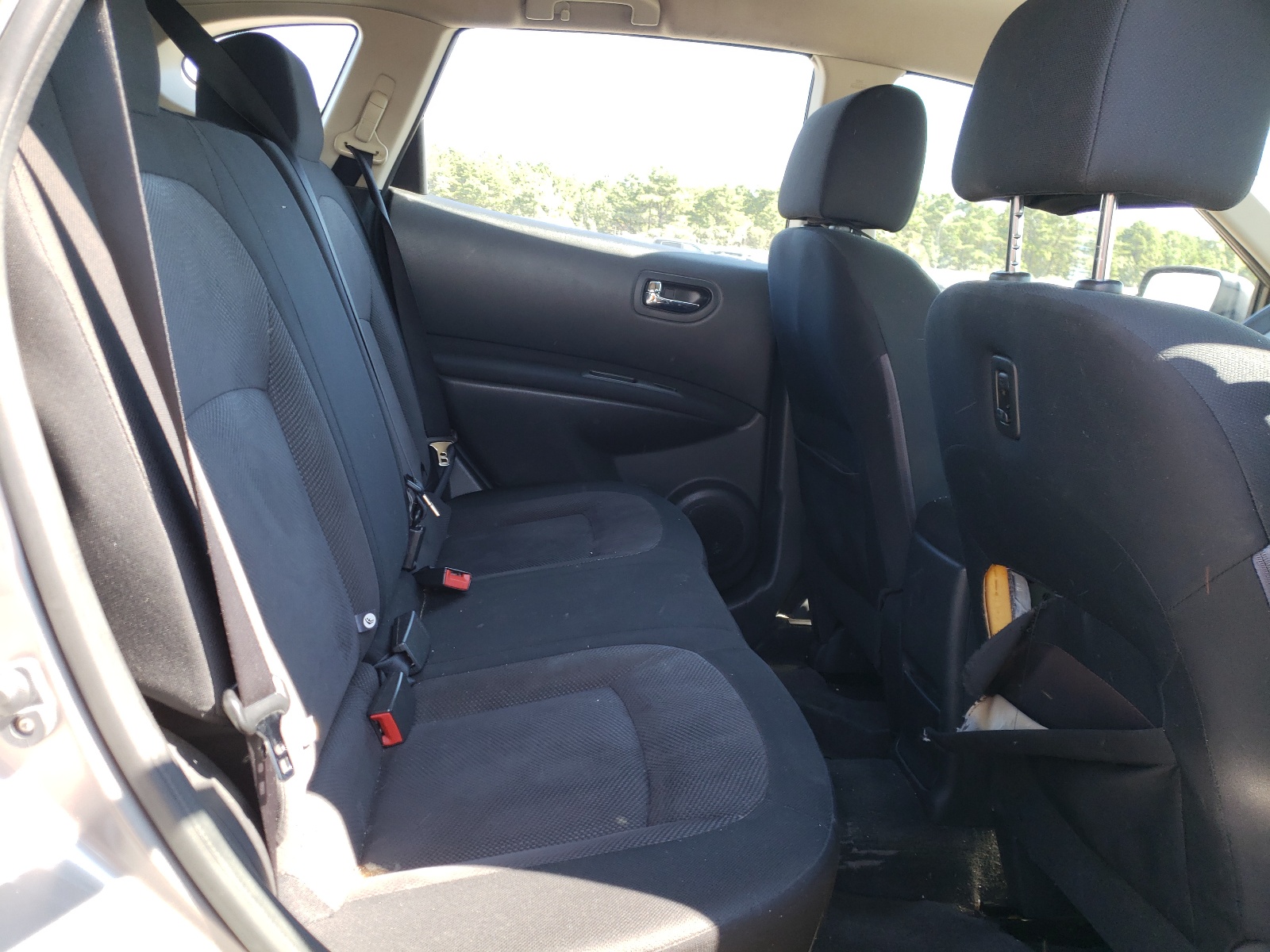 Photo 6 from auction – 2011 NISSAN ROGUE with VIN JN8AS5MV5BW255345