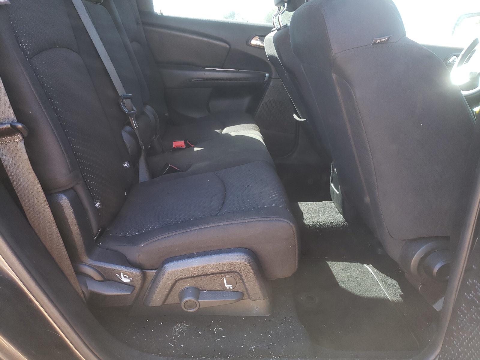 Photo 6 from auction – 2017 DODGE JOURNEY SE with VIN 3C4PDCAB1HT695656
