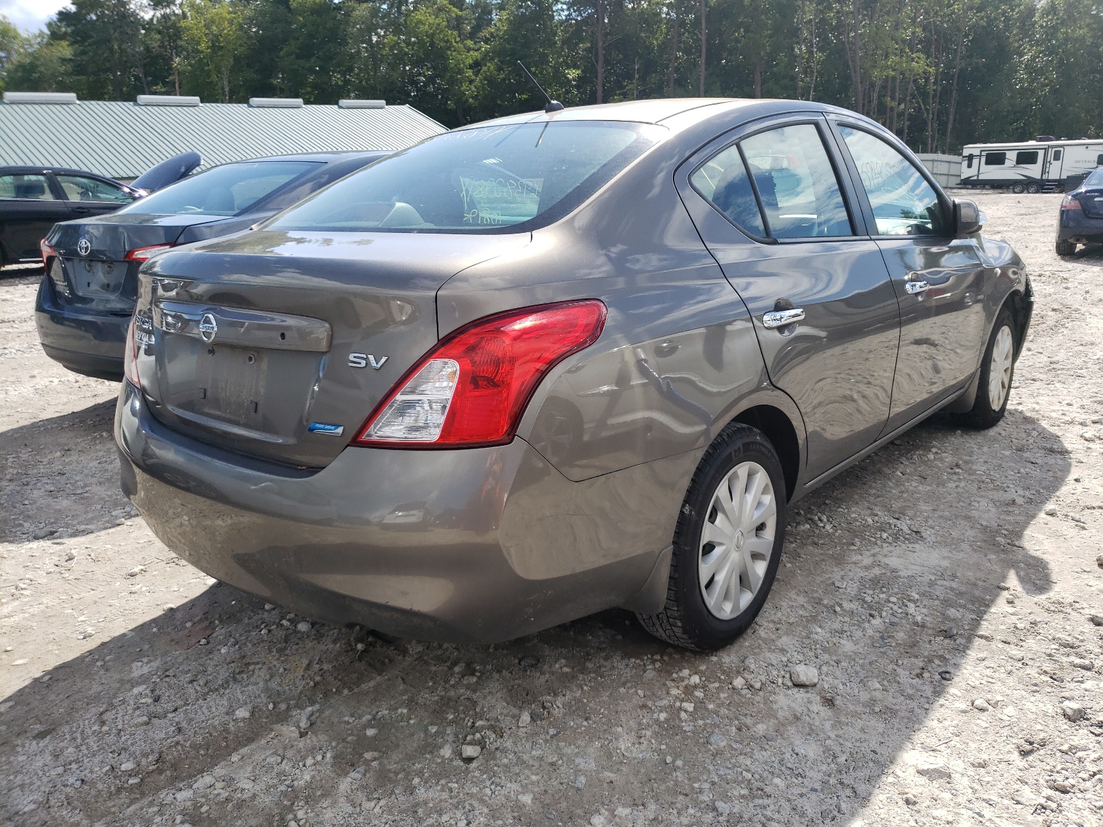 Photo 4 from auction – 2012 NISSAN VERSA S with VIN 3N1CN7AP0CL888861