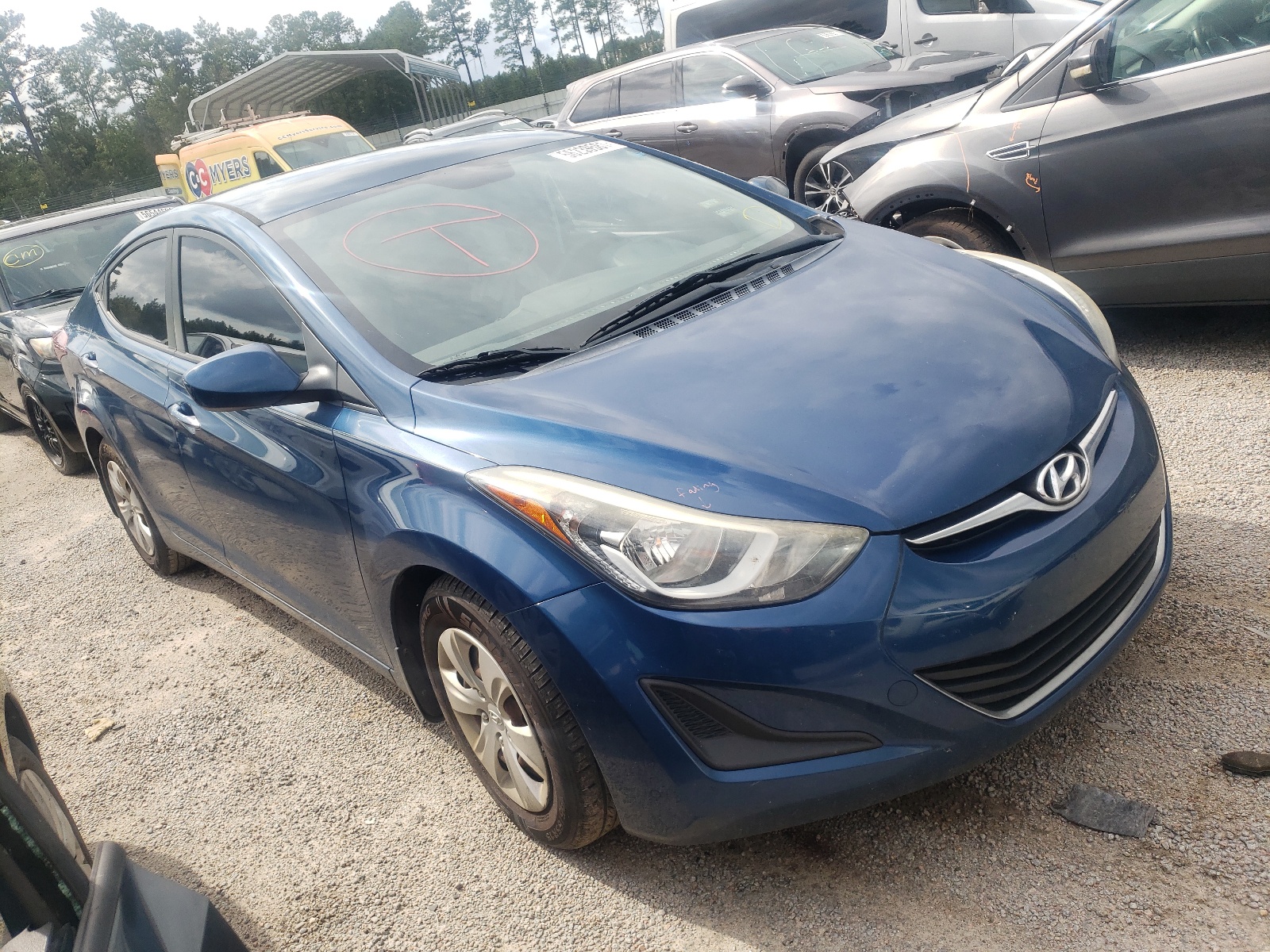 HYUNDAI ELANTRA SE 2016 with VIN KMHDH4AE5GU600720 - Photo from auction