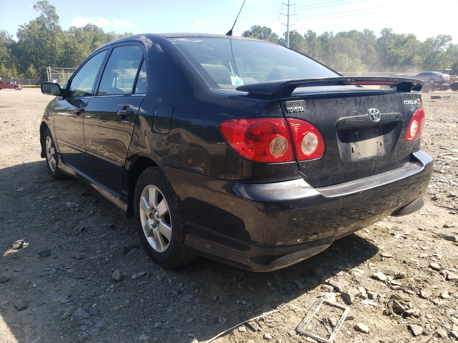 Photo 3 from auction – 2005 TOYOTA COROLLA CE with VIN 2T1BR30E75C354526